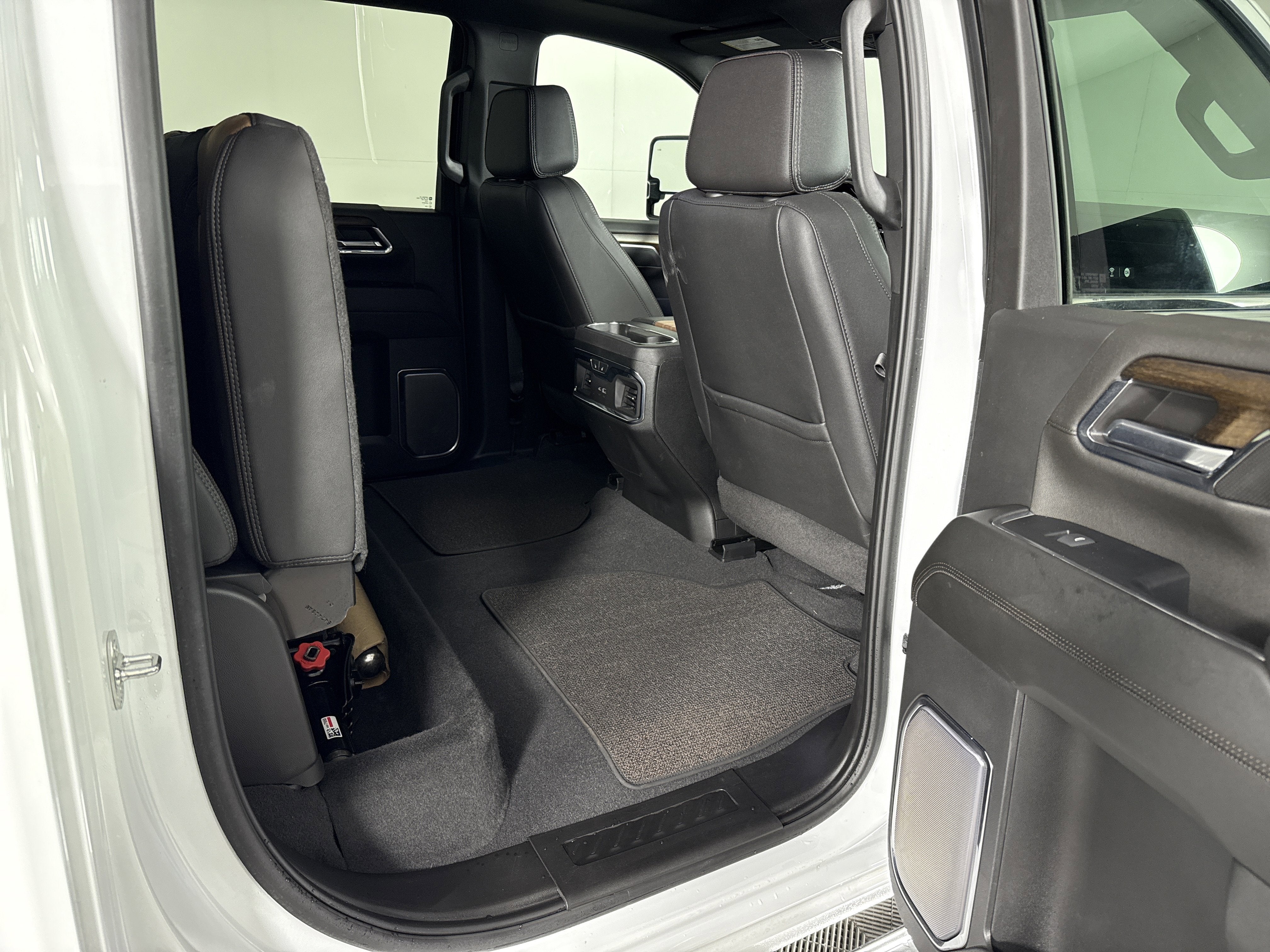 2024 Chevrolet Silverado 3500HD High Country