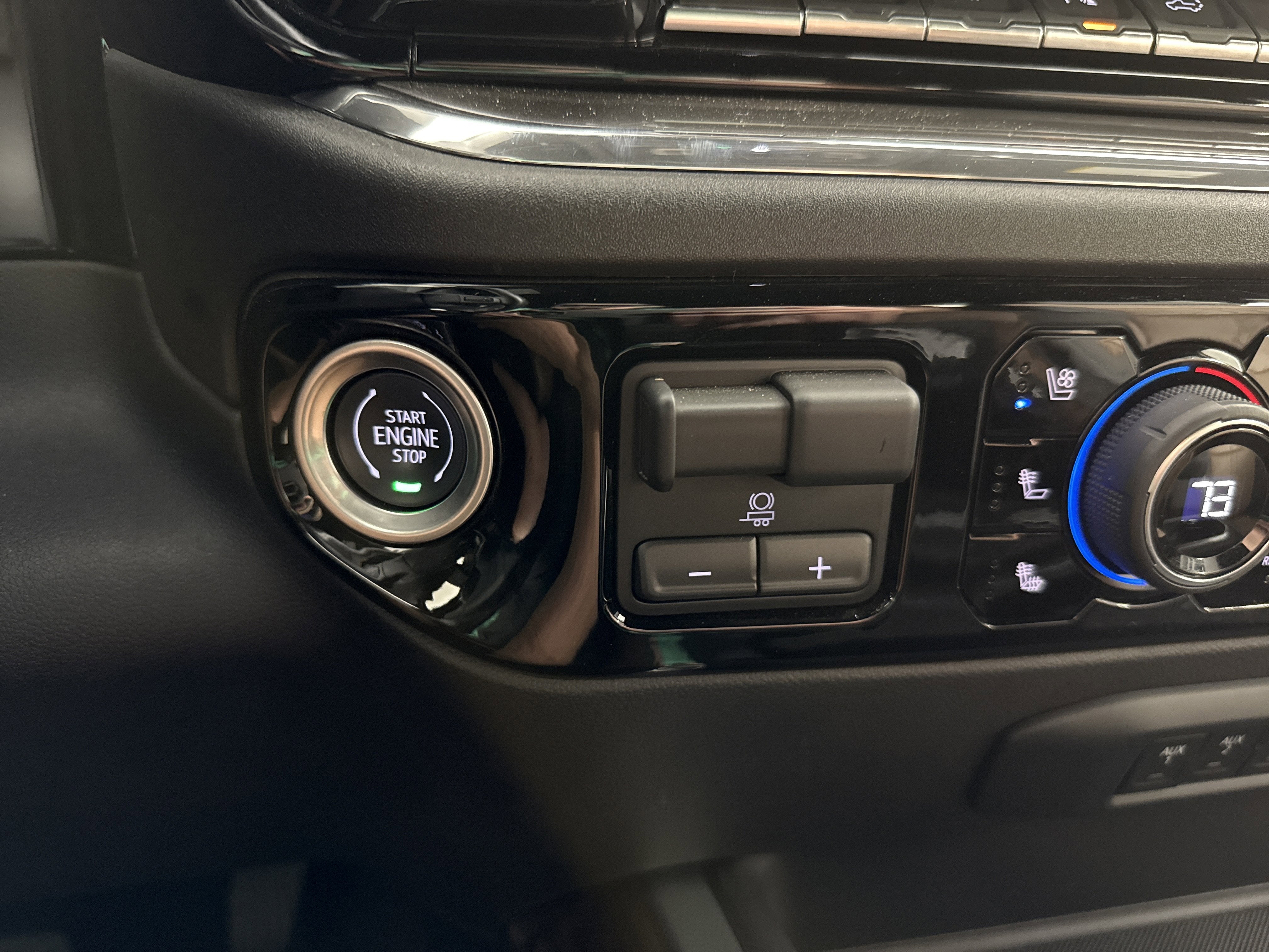 2024 Chevrolet Silverado 3500HD High Country