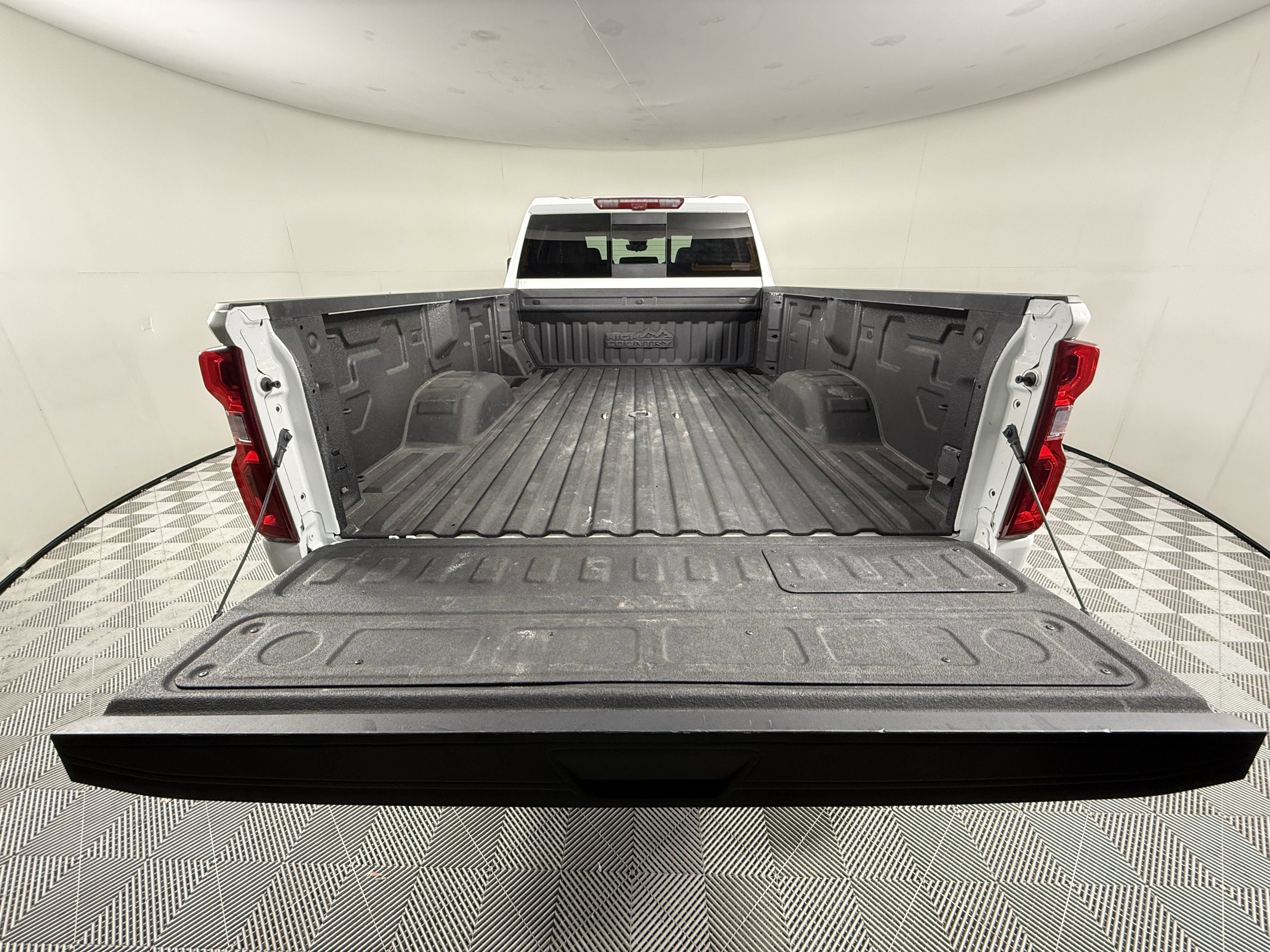 2024 Chevrolet Silverado 3500HD High Country