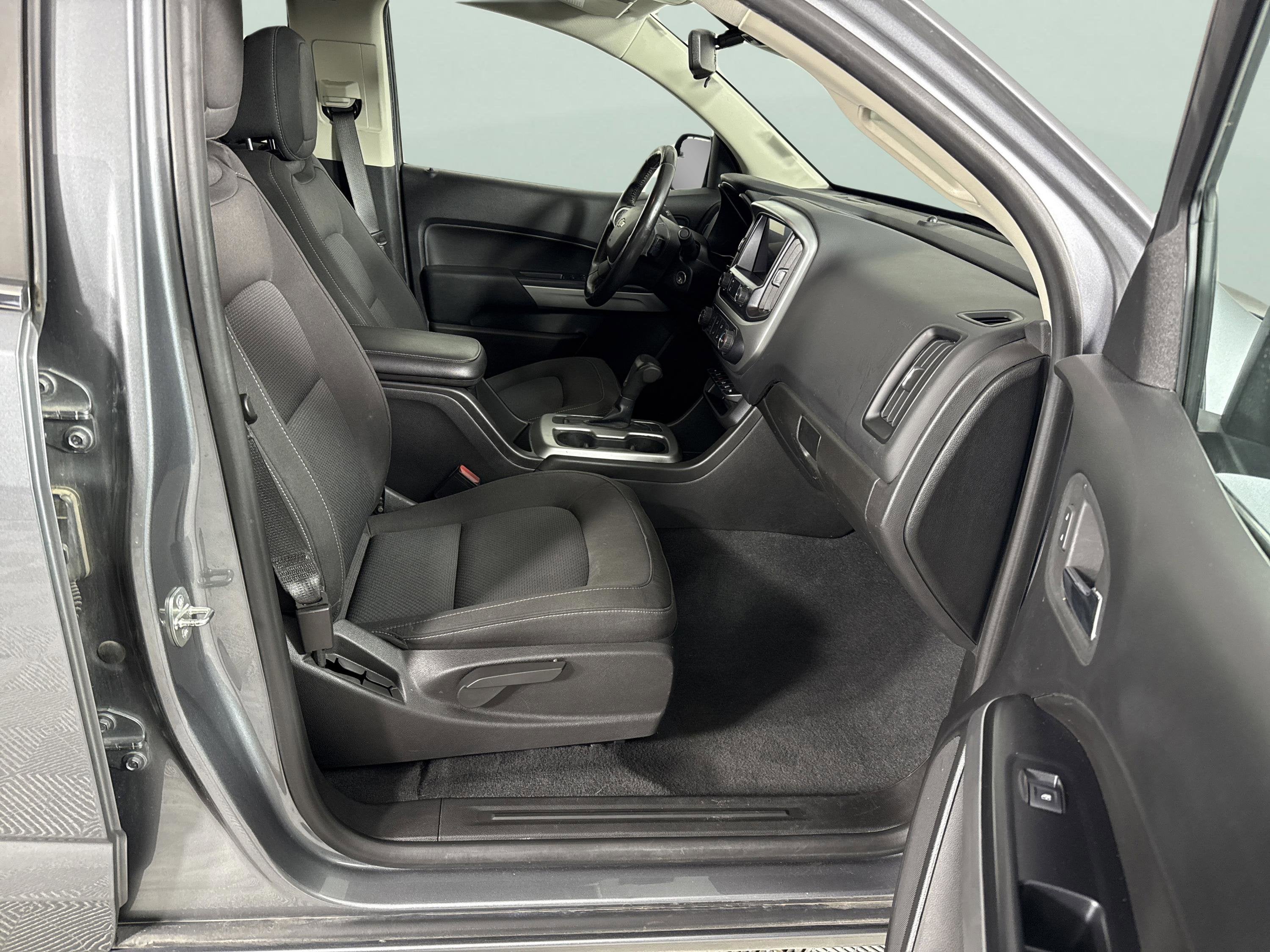 2020 Chevrolet Colorado 2WD LT