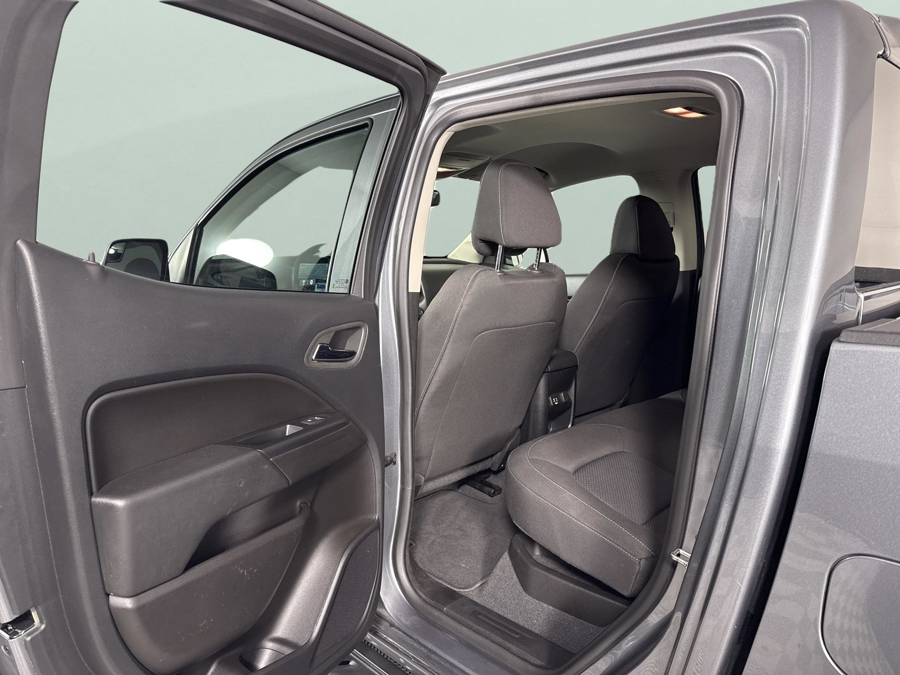 2022 Chevrolet Colorado 2WD LT