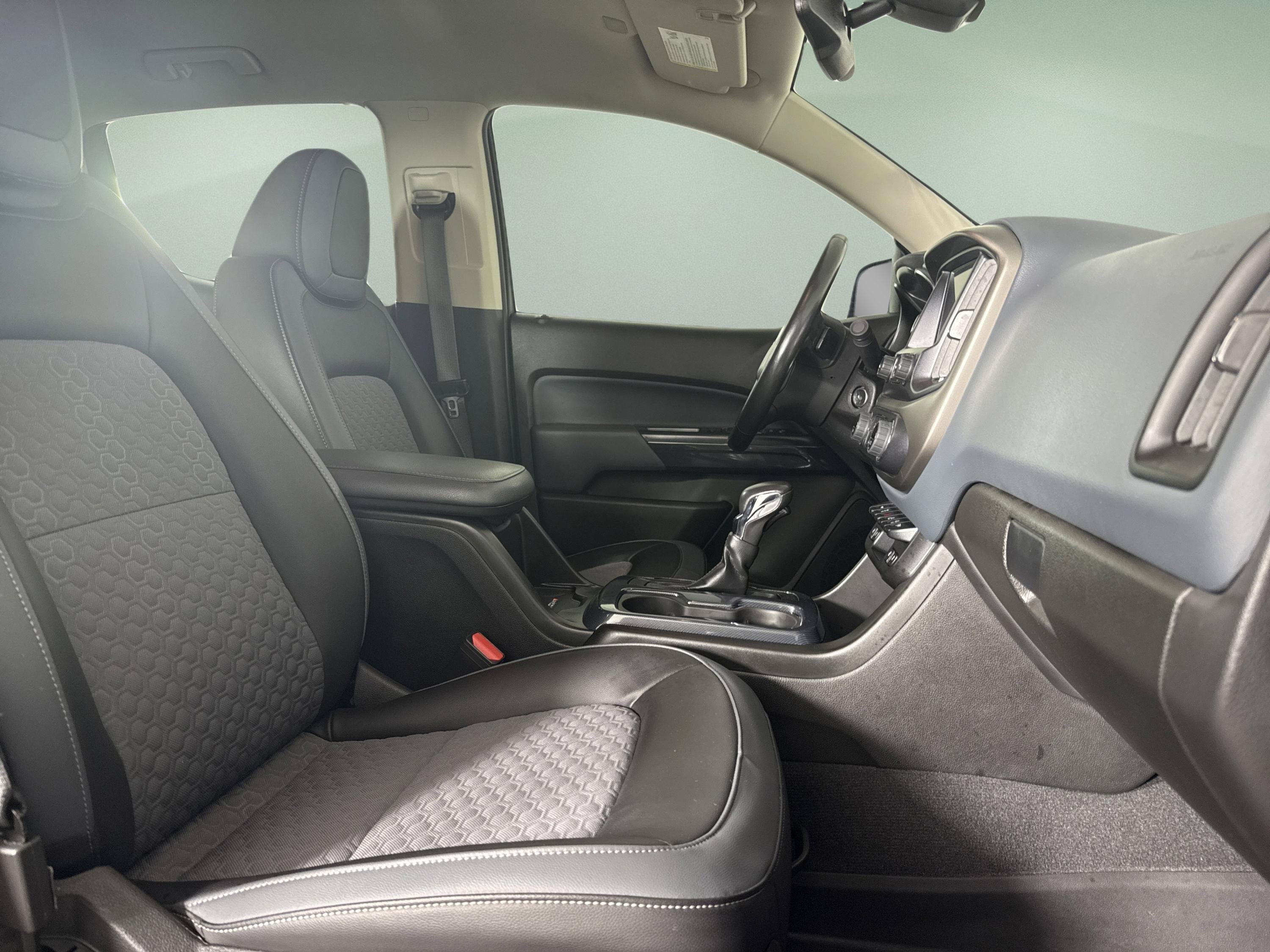 2022 Chevrolet Colorado 2WD Z71