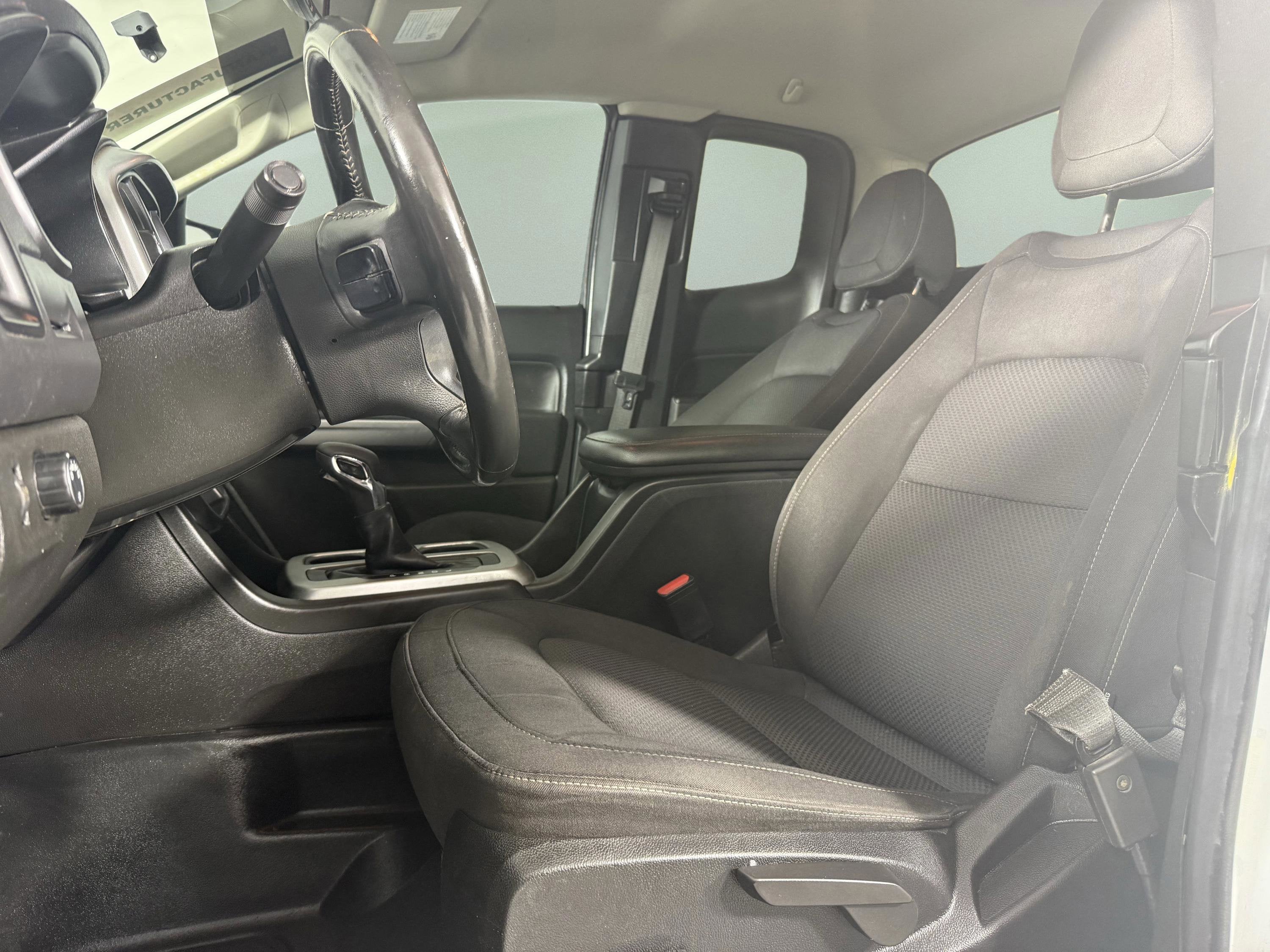 2022 Chevrolet Colorado 2WD LT