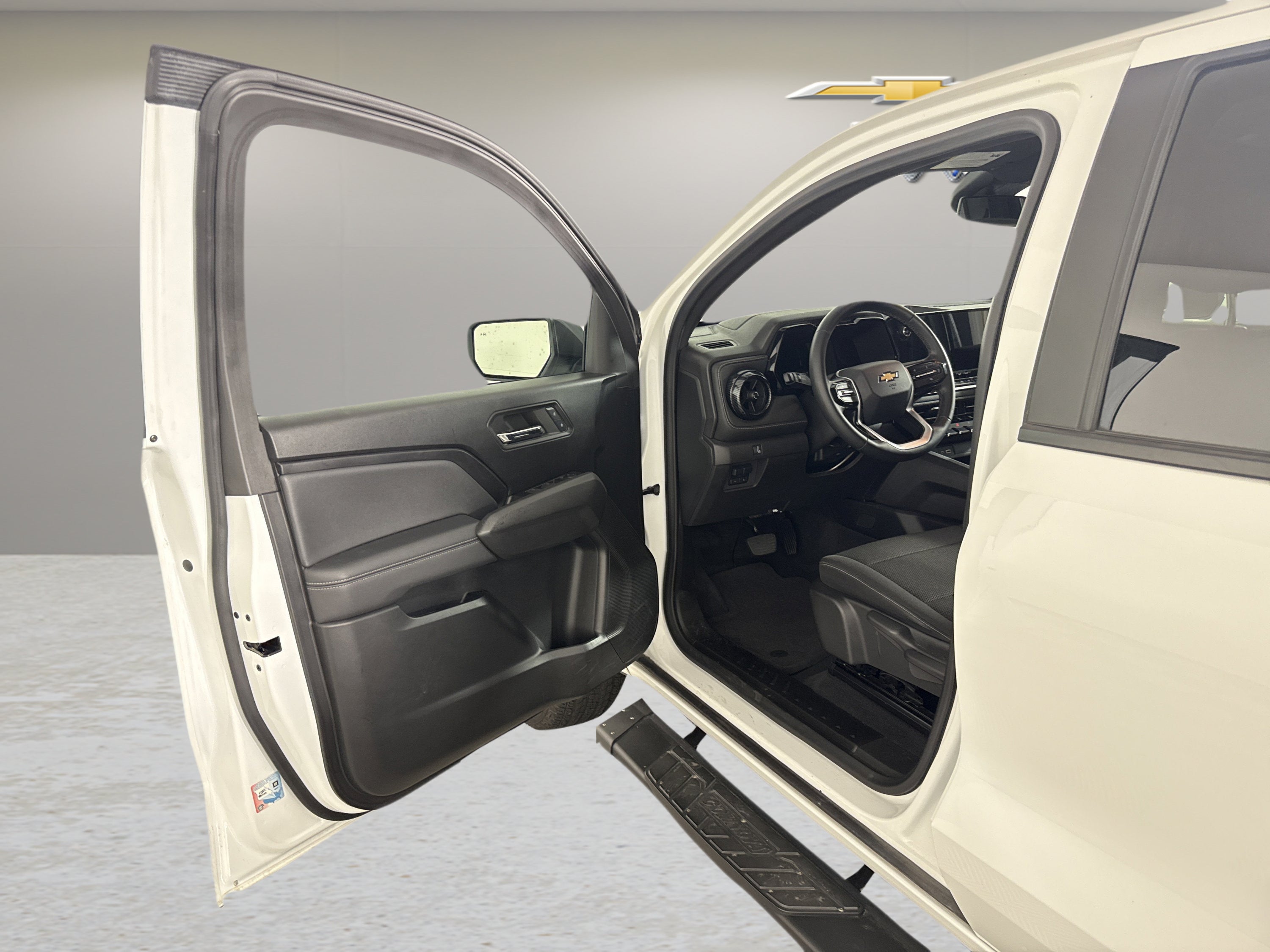 2024 Chevrolet Colorado 2WD LT