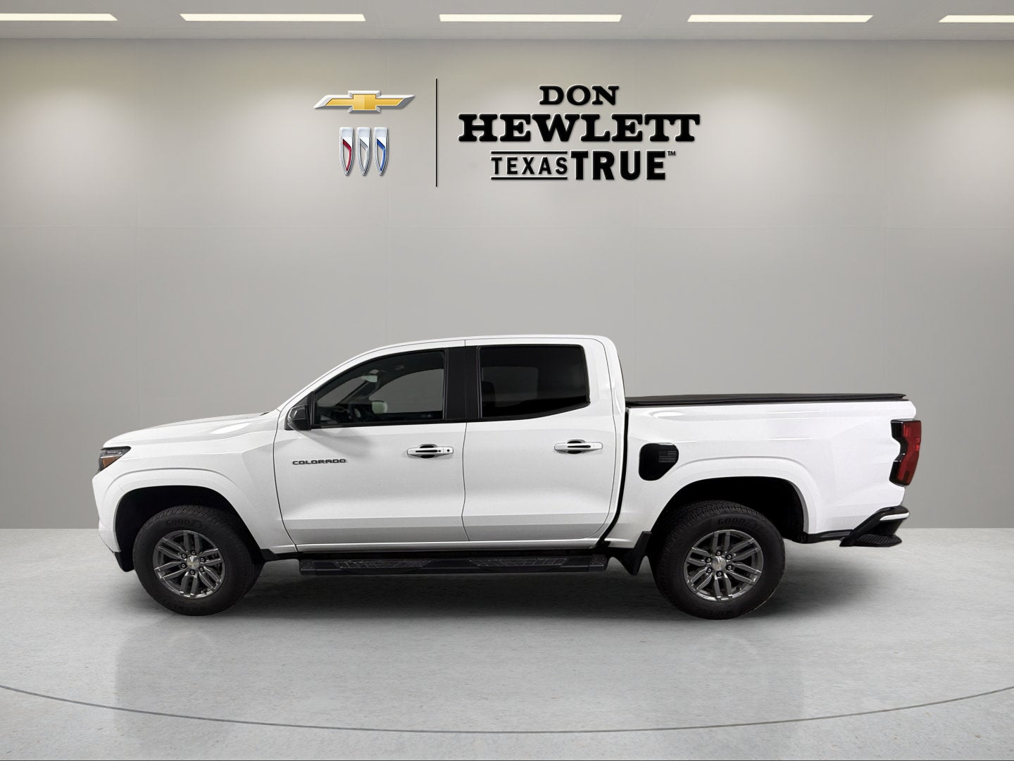 2024 Chevrolet Colorado 2WD LT