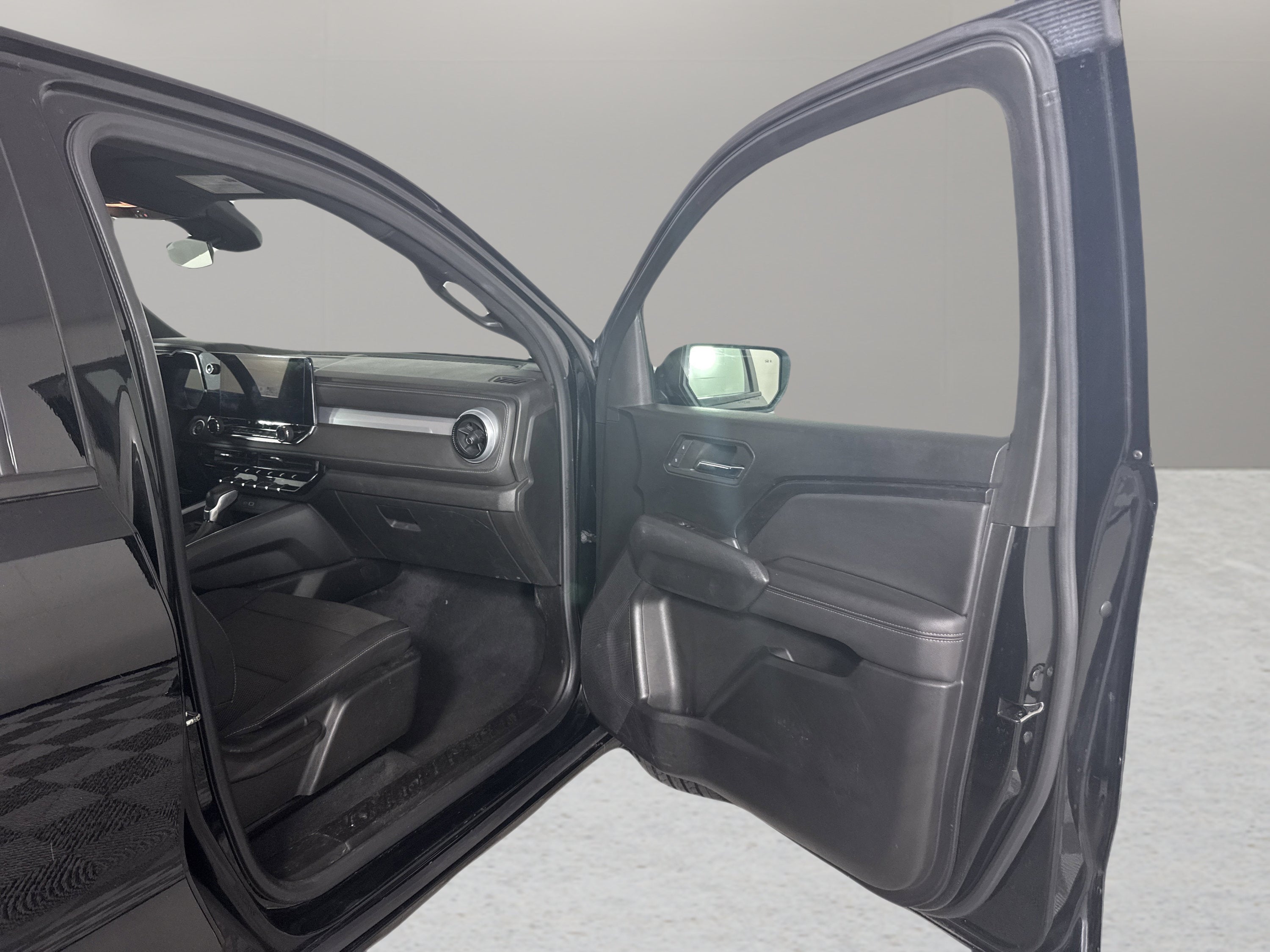 2023 Chevrolet Colorado 2WD LT