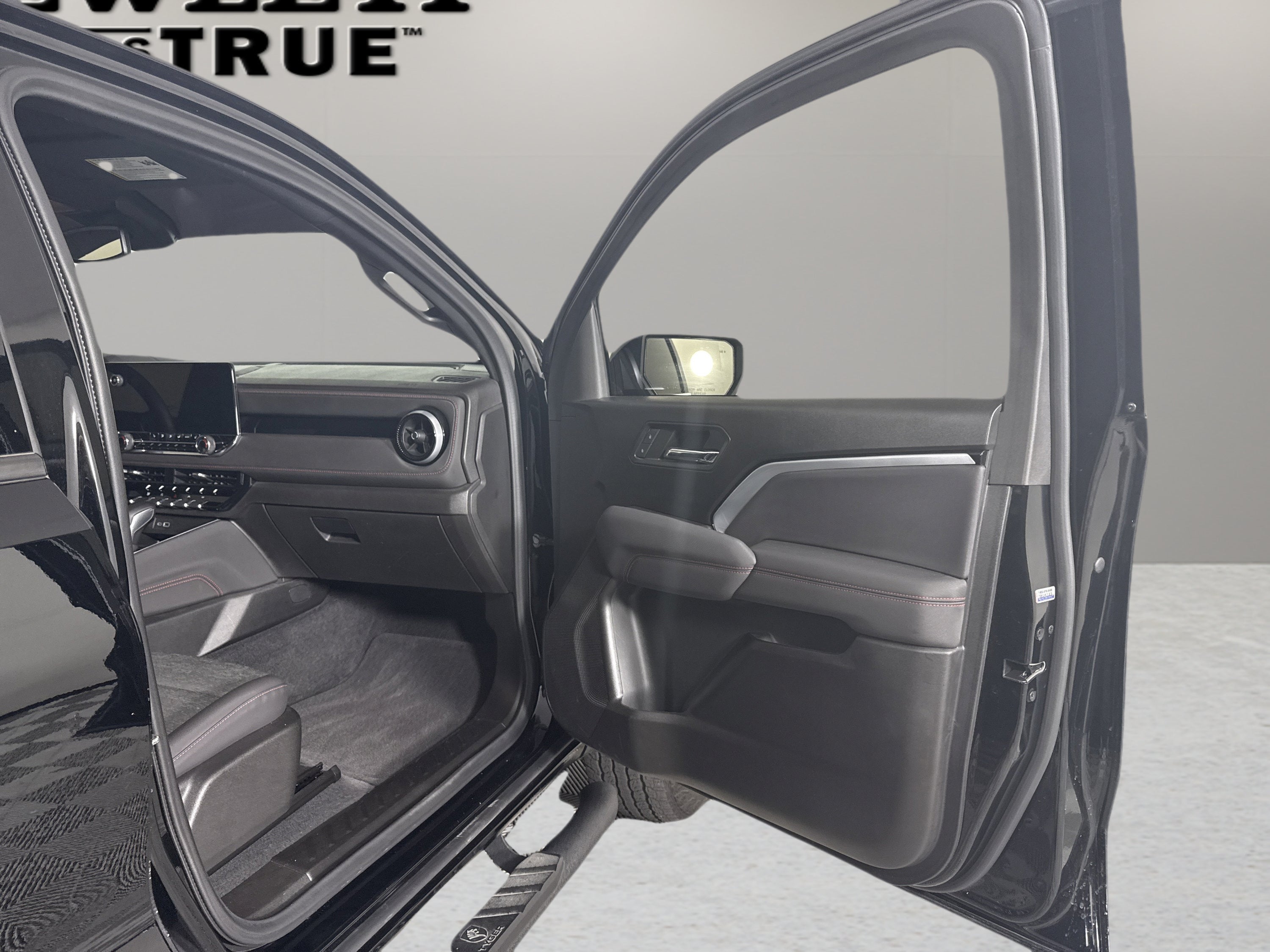 2024 Chevrolet Colorado 4WD Z71