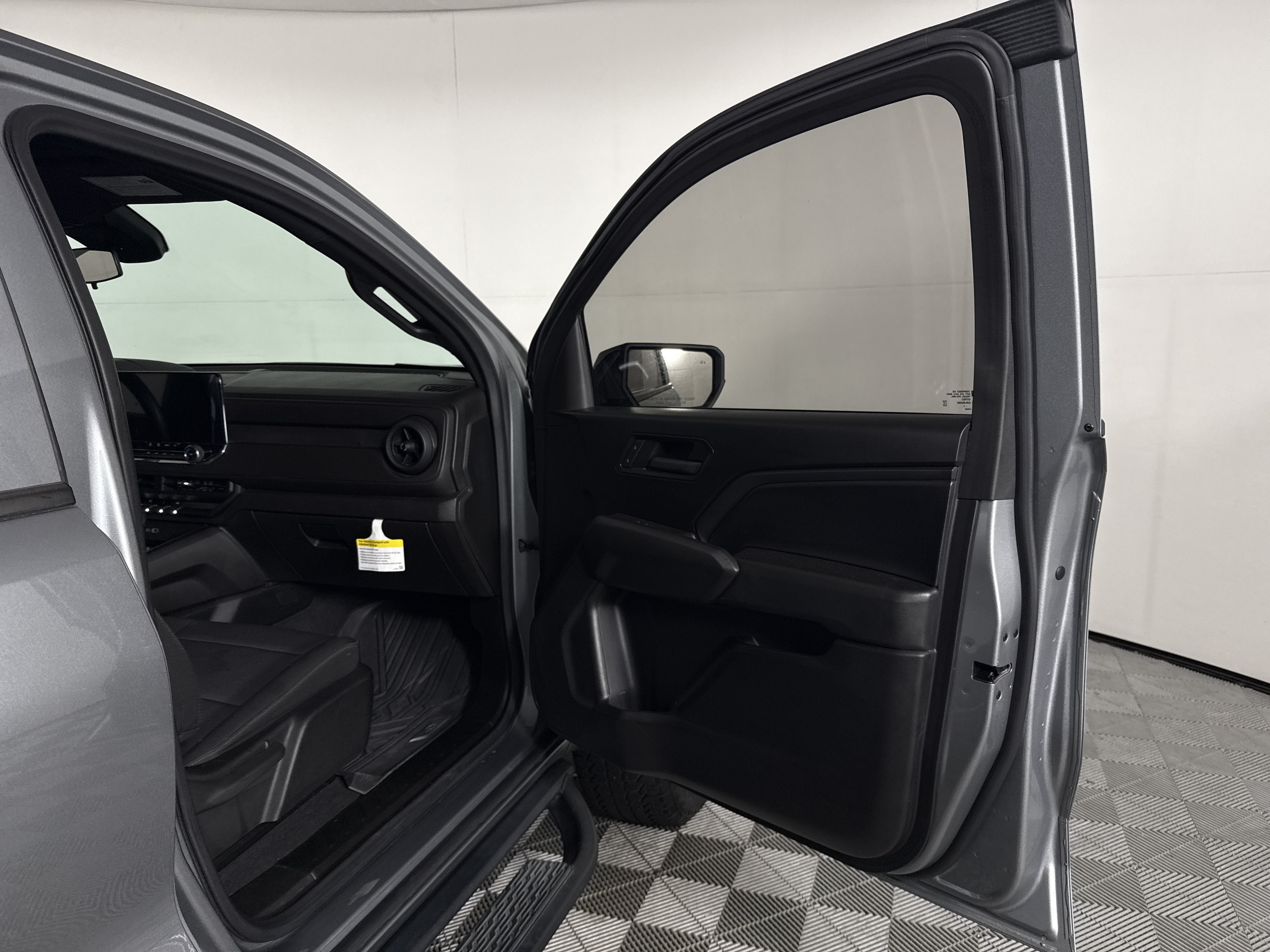 2024 Chevrolet Colorado 4WD Trail Boss