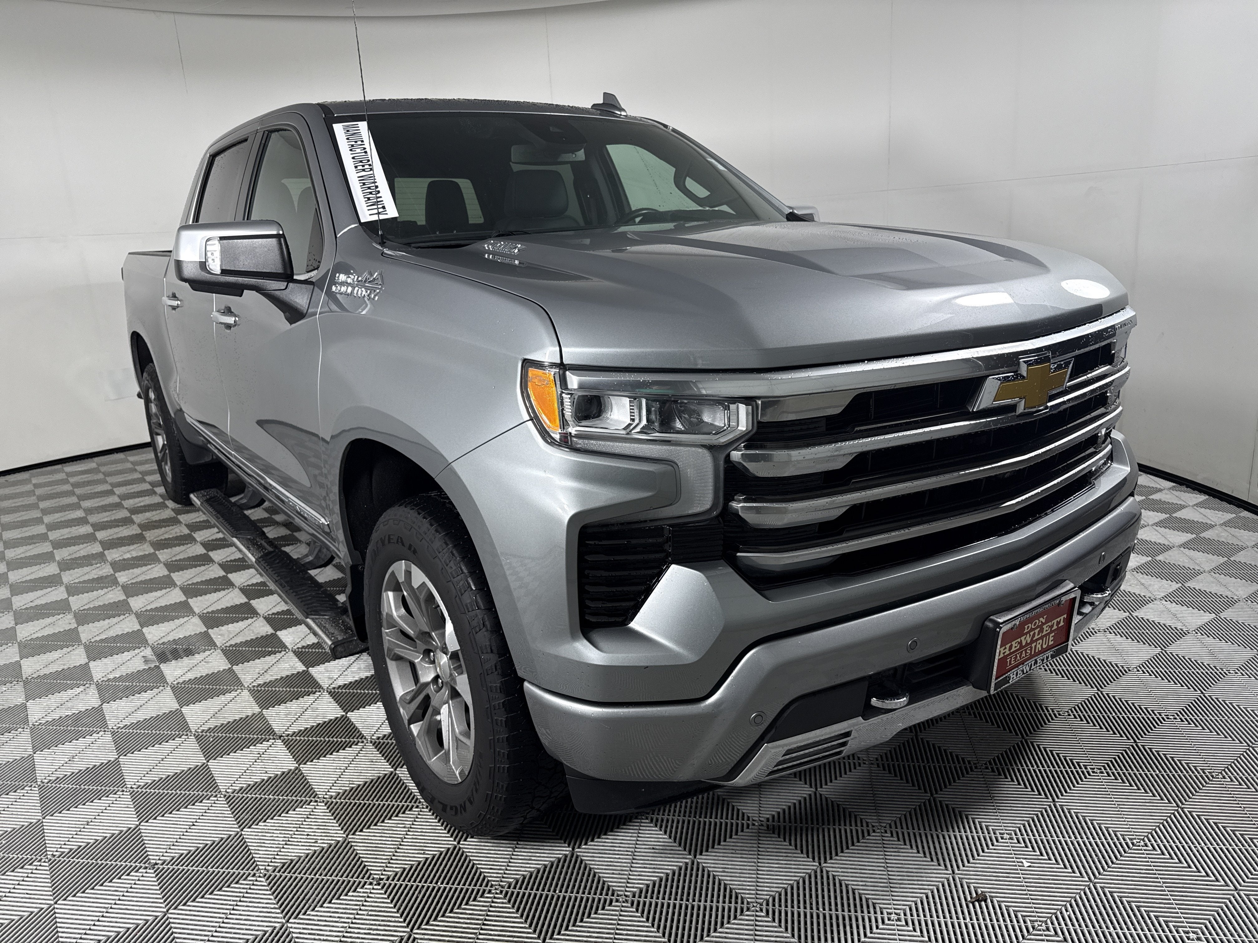 2023 Chevrolet Silverado 1500 High Country