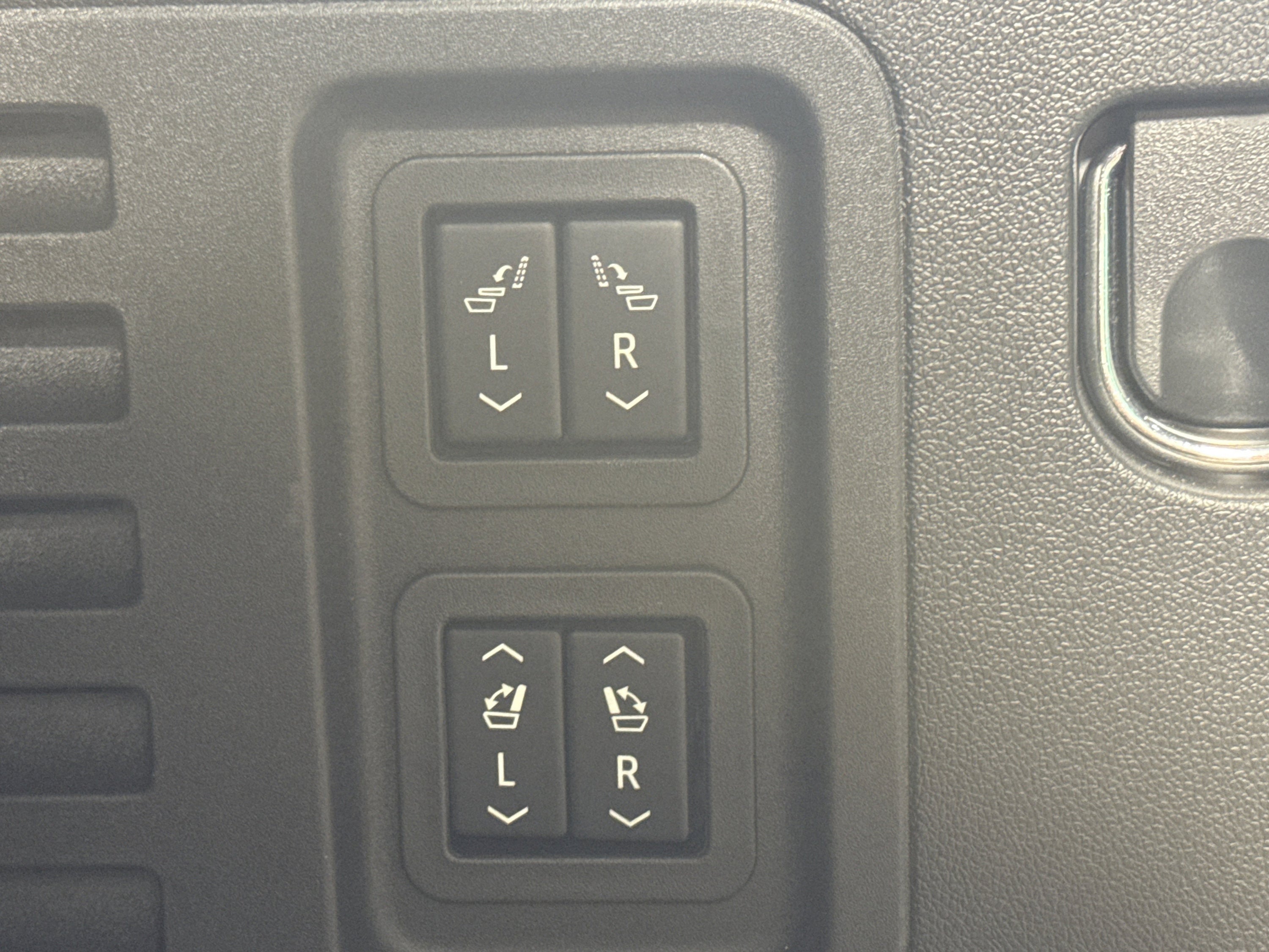 2025 GMC Acadia FWD Denali