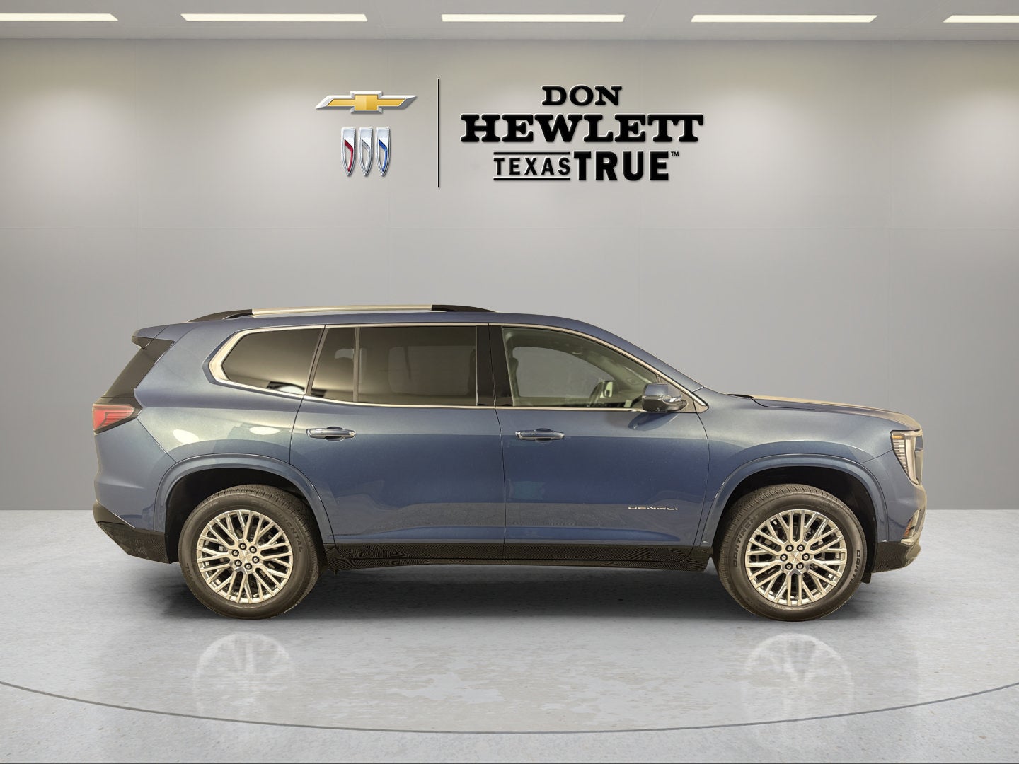 2025 GMC Acadia FWD Denali