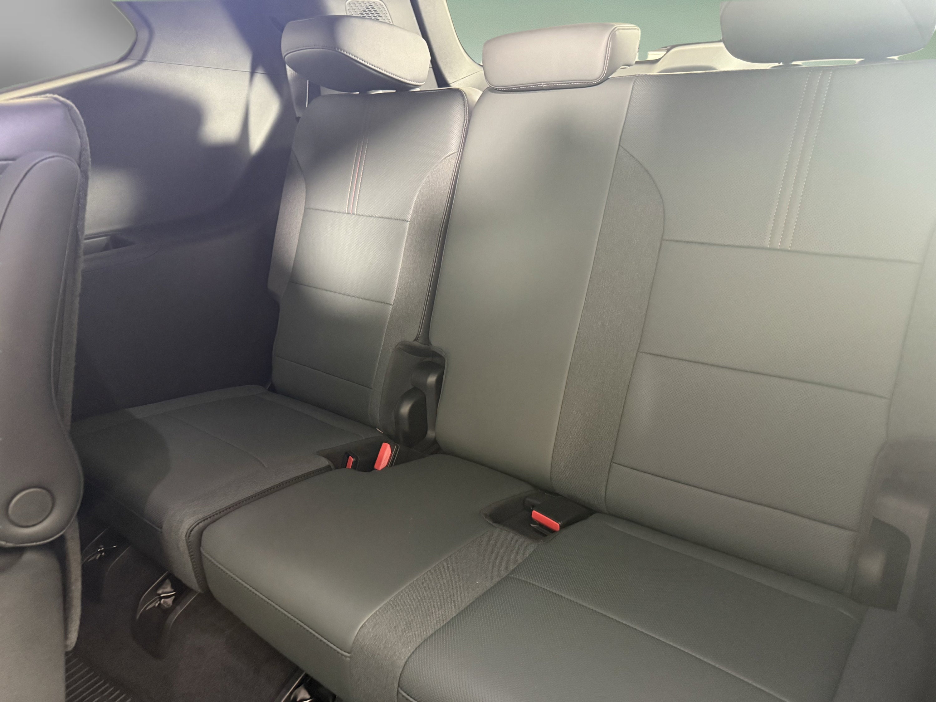 2024 GMC Acadia AWD AT4