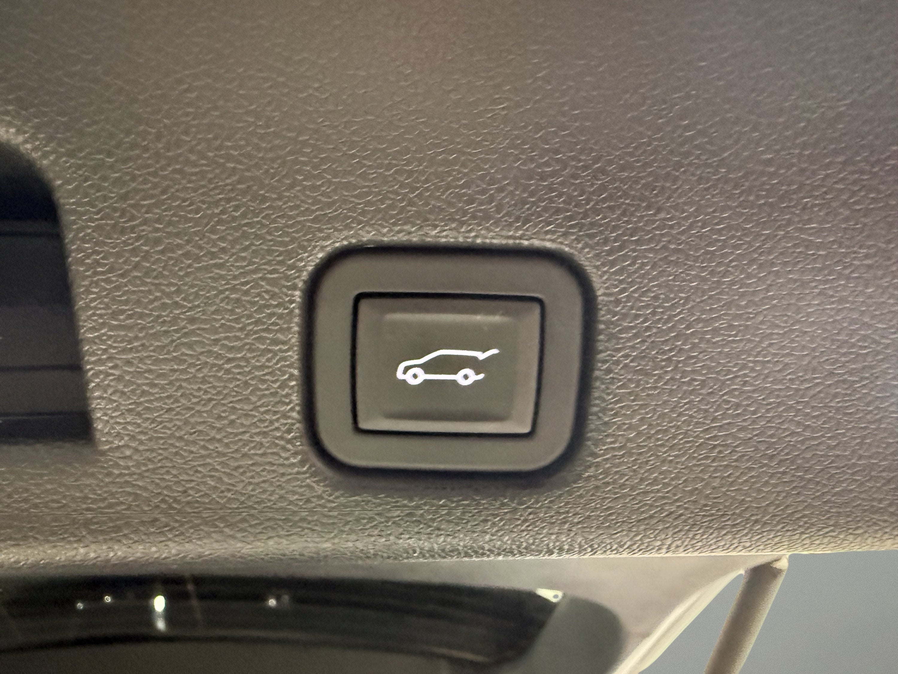 2024 GMC Acadia AWD AT4