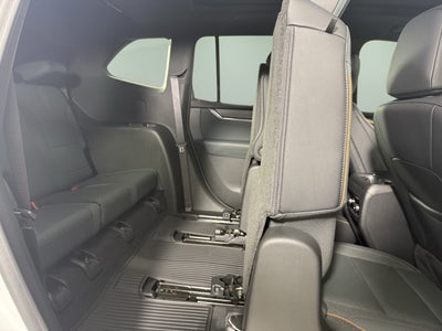 2024 GMC Acadia AWD AT4
