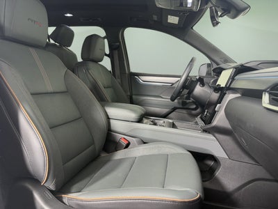 2024 GMC Acadia AWD AT4