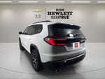 2024 GMC Acadia AWD AT4