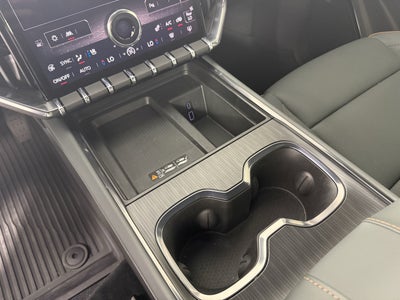 2024 GMC Acadia AWD AT4