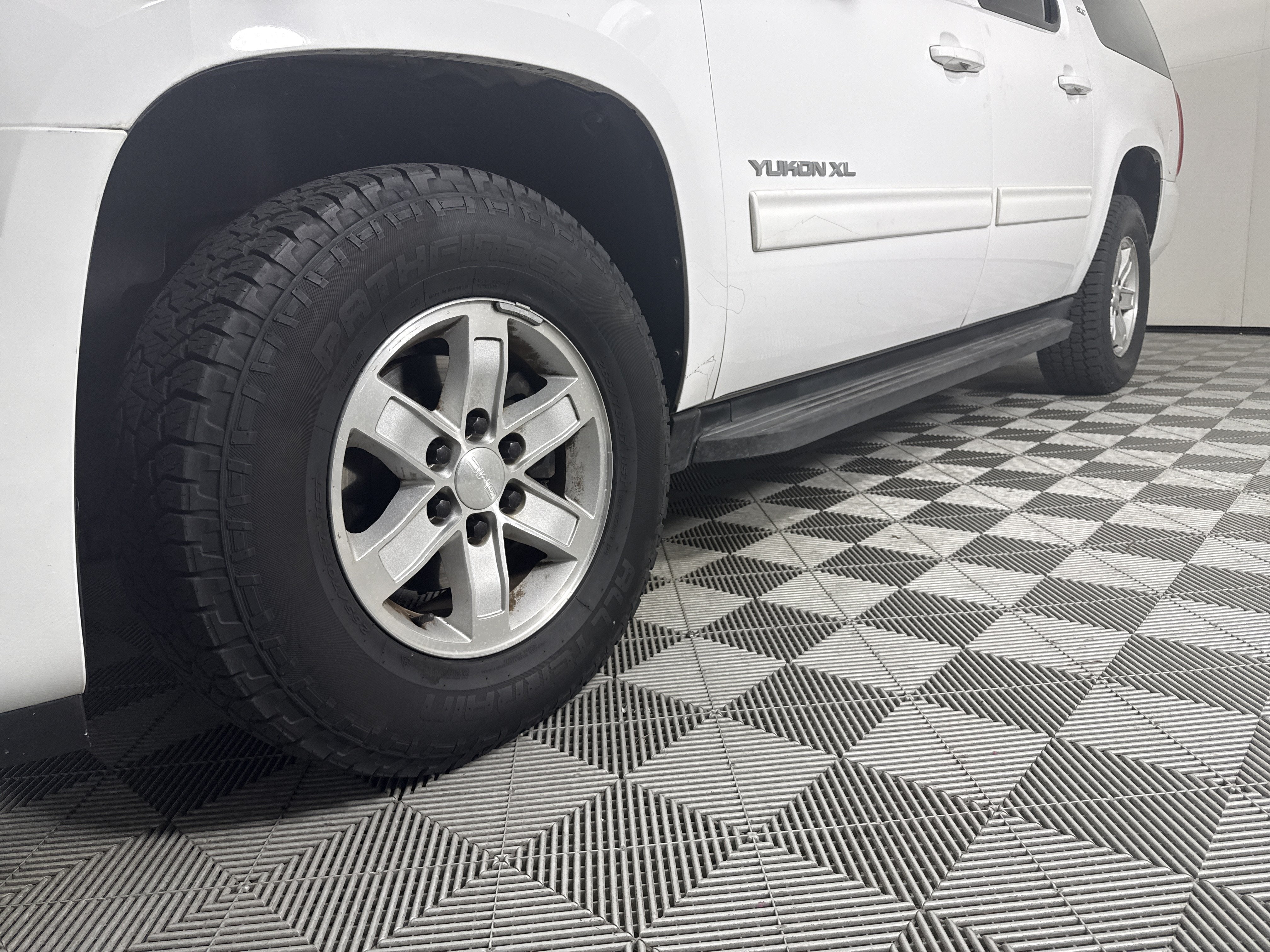 2014 GMC Yukon XL SLT