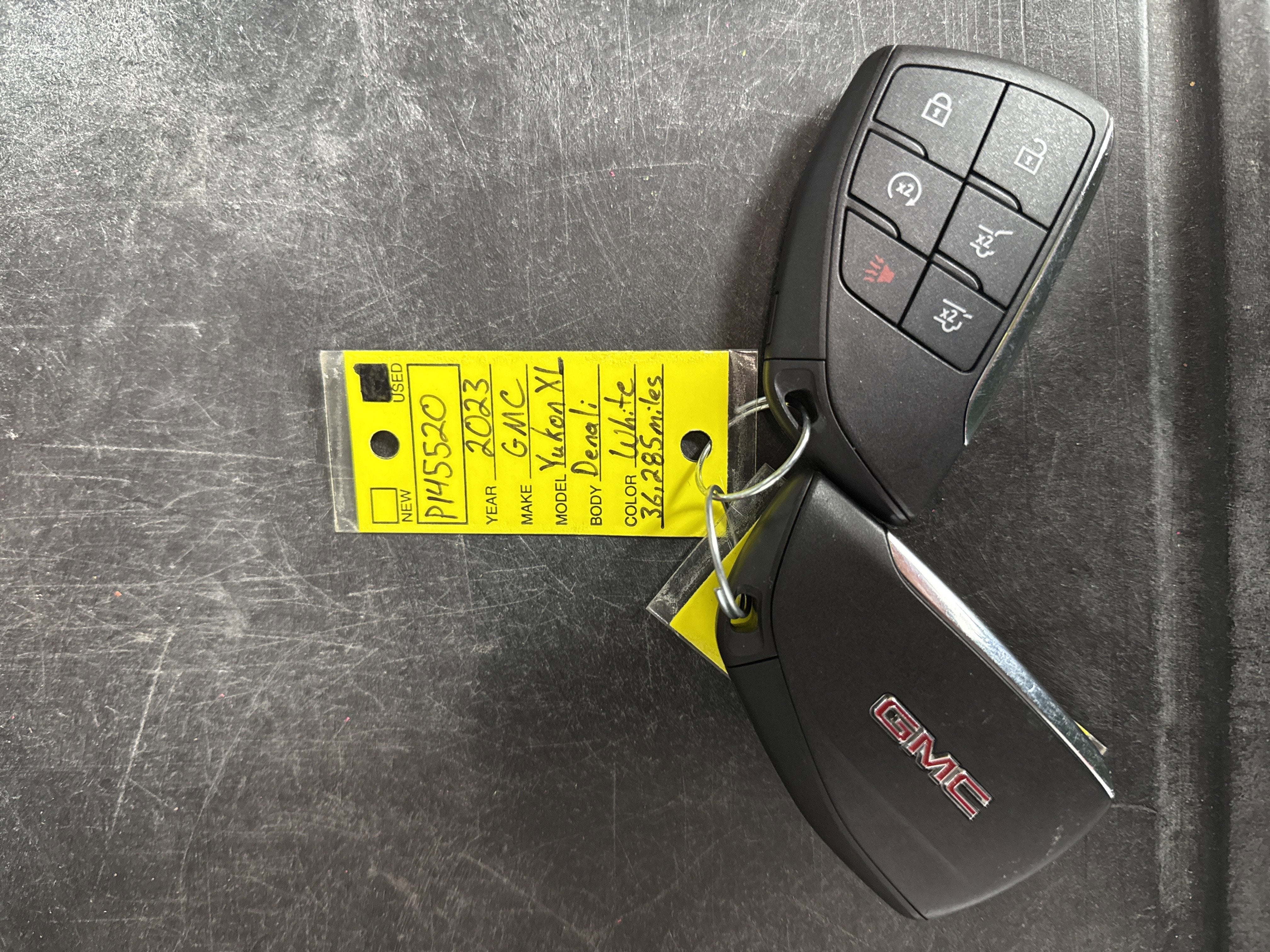 2023 GMC Yukon XL Denali Ultimate