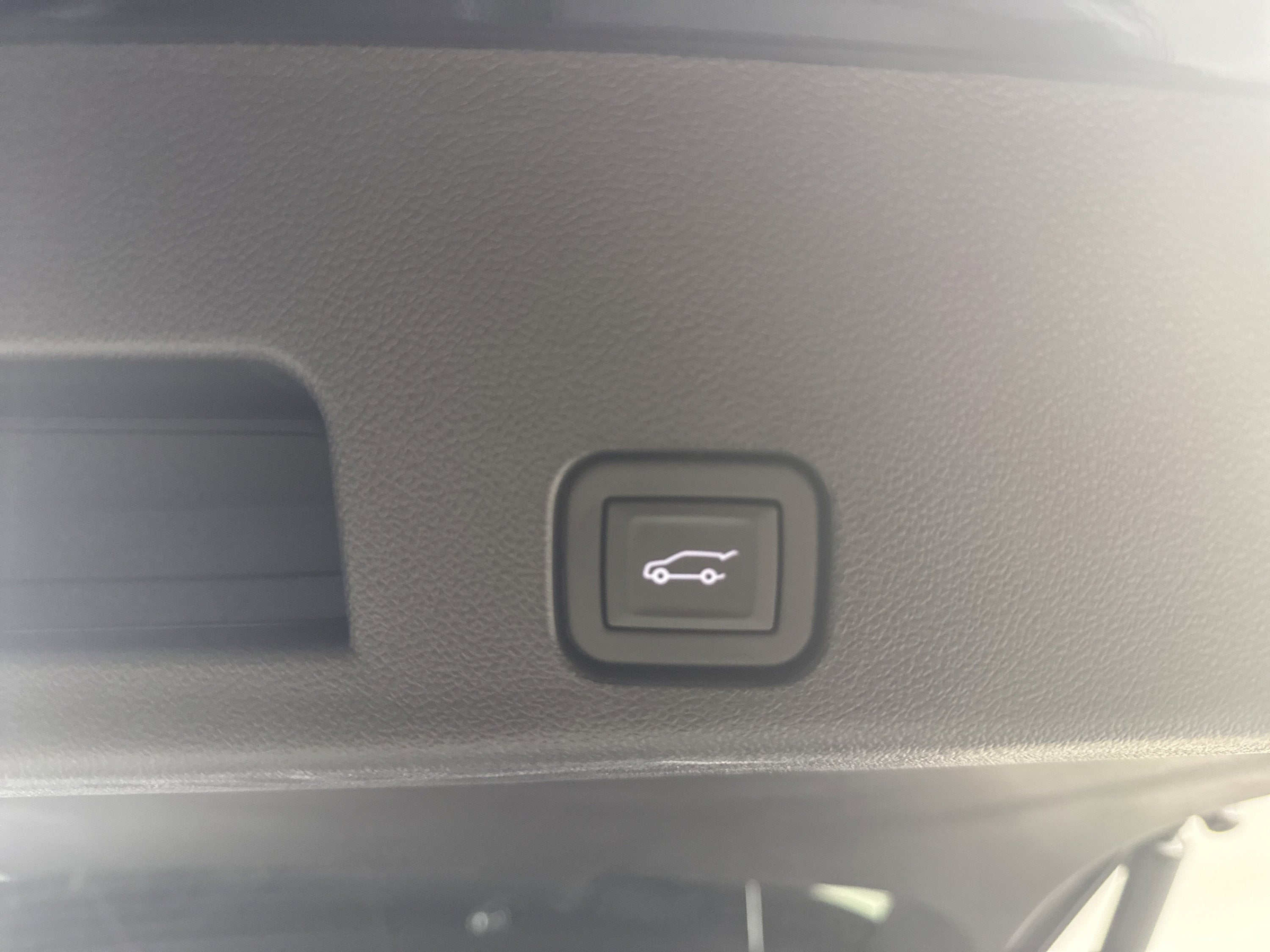 2024 Chevrolet Traverse FWD LS