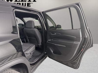 2024 Chevrolet Traverse FWD LS