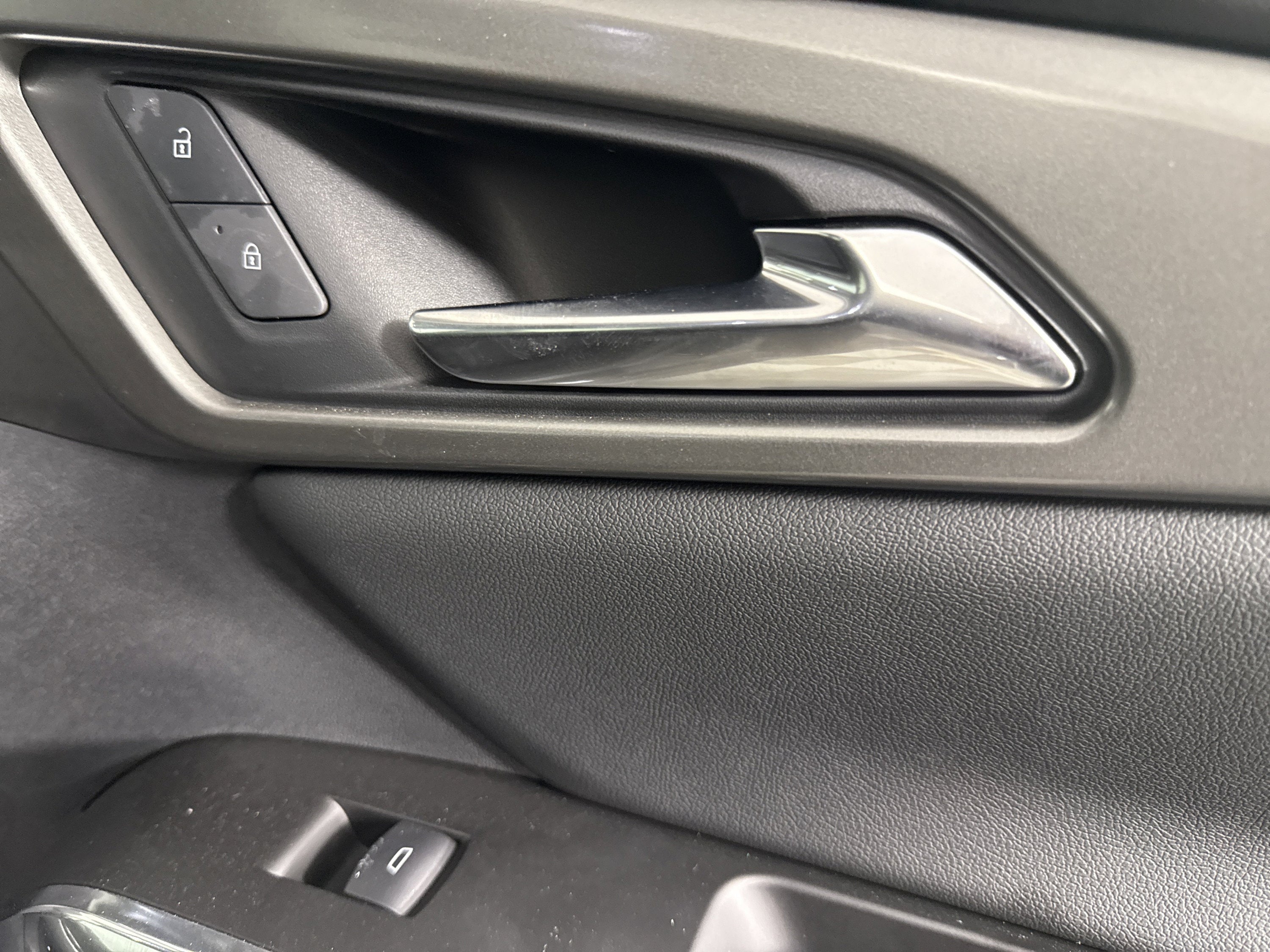 2024 Chevrolet Traverse FWD LS