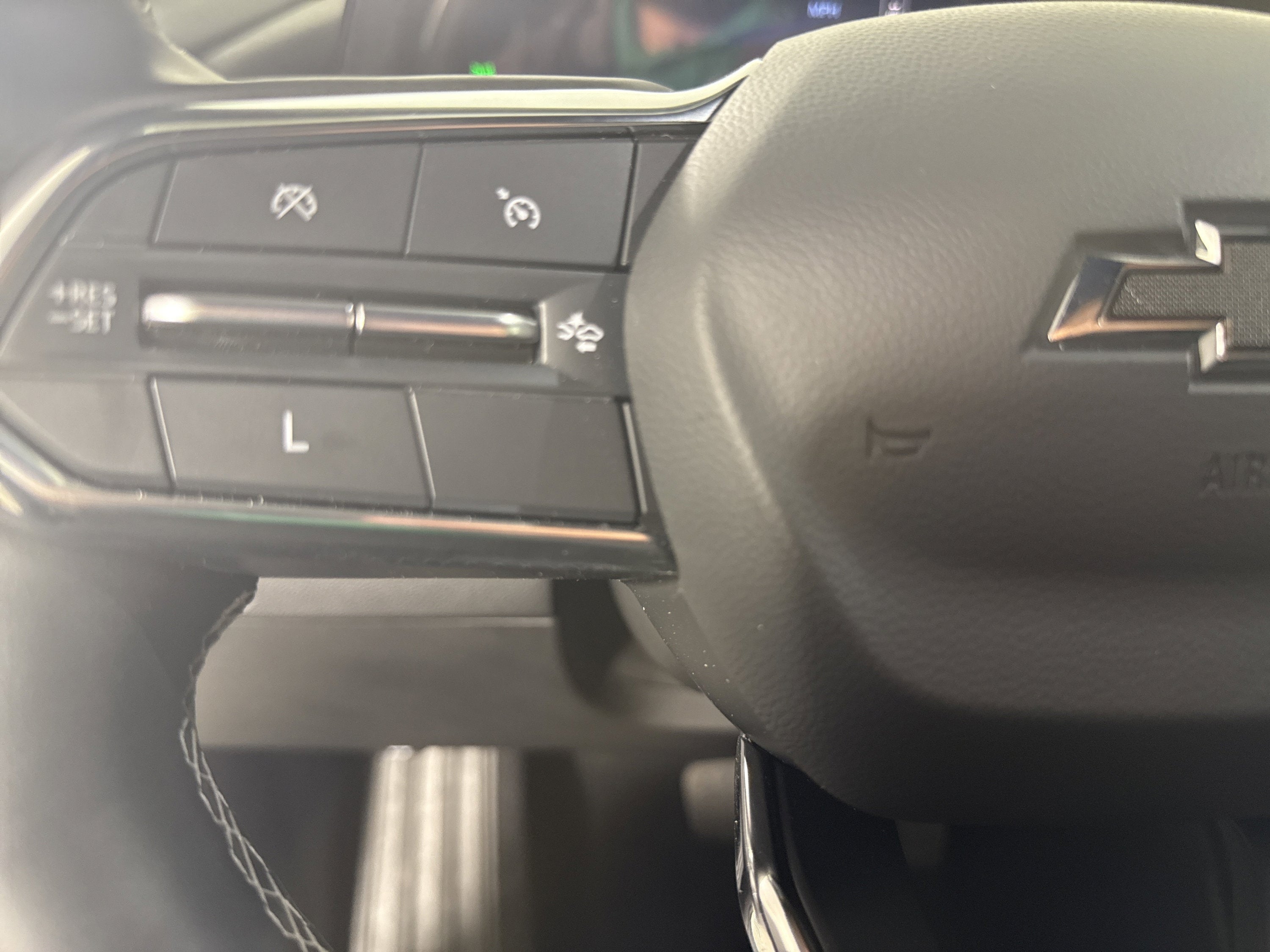 2024 Chevrolet Traverse FWD LS