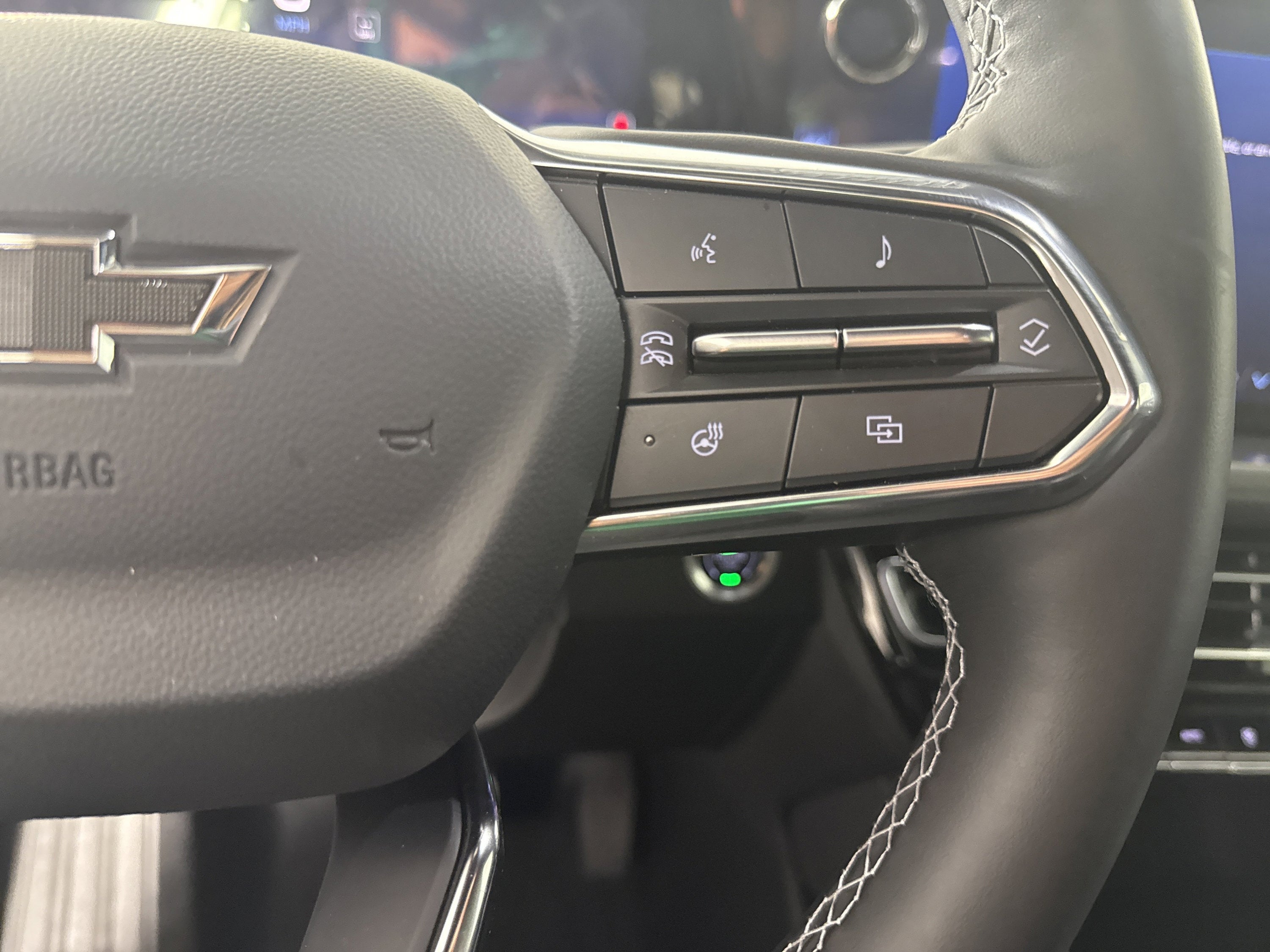 2024 Chevrolet Traverse FWD LS
