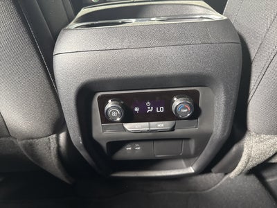 2024 Chevrolet Traverse FWD LS