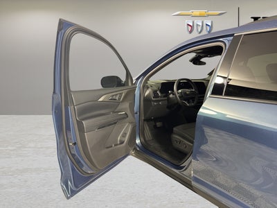 2026 Chevrolet Traverse FWD LT