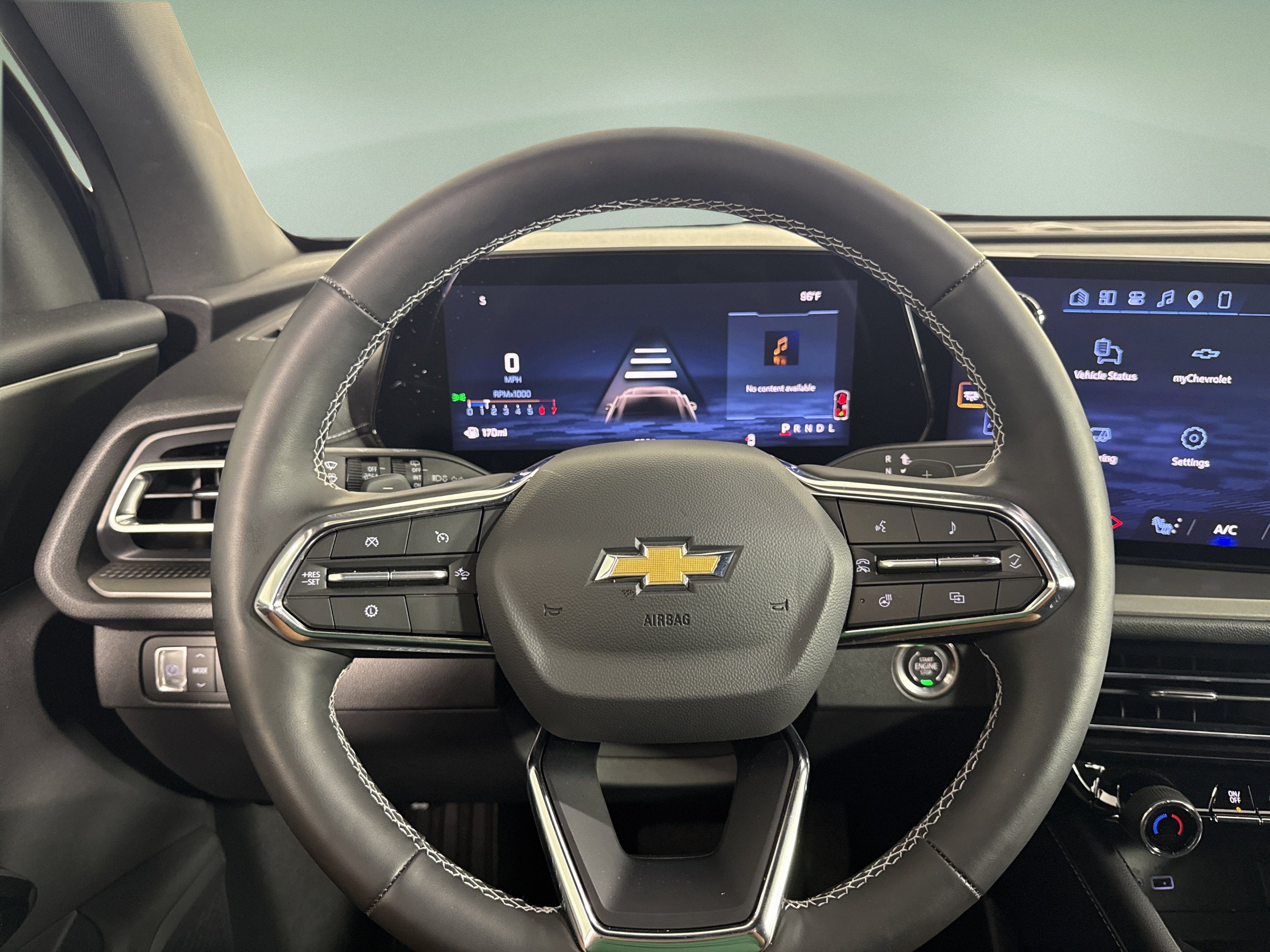 2026 Chevrolet Traverse FWD LT