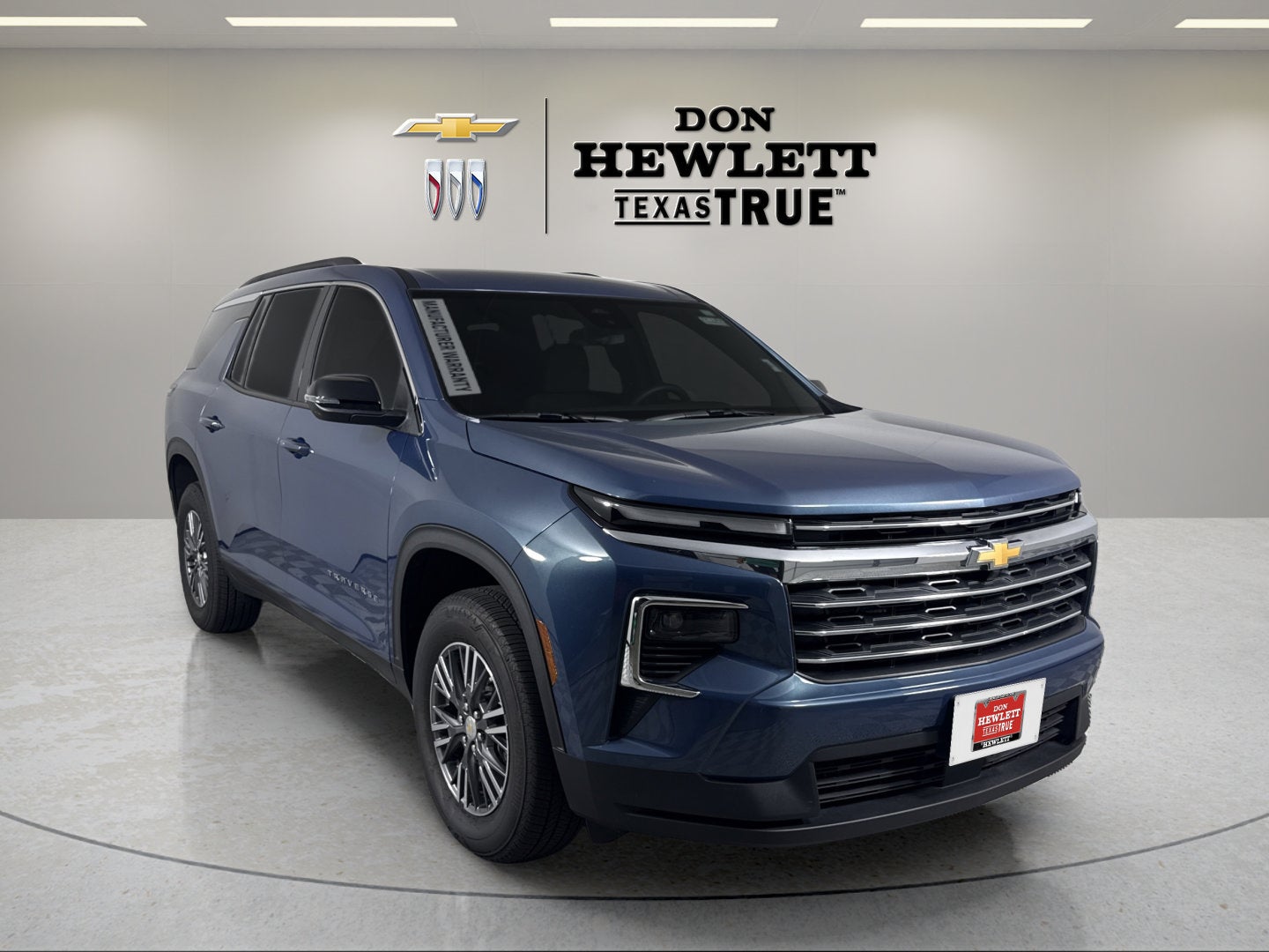 2026 Chevrolet Traverse FWD LT