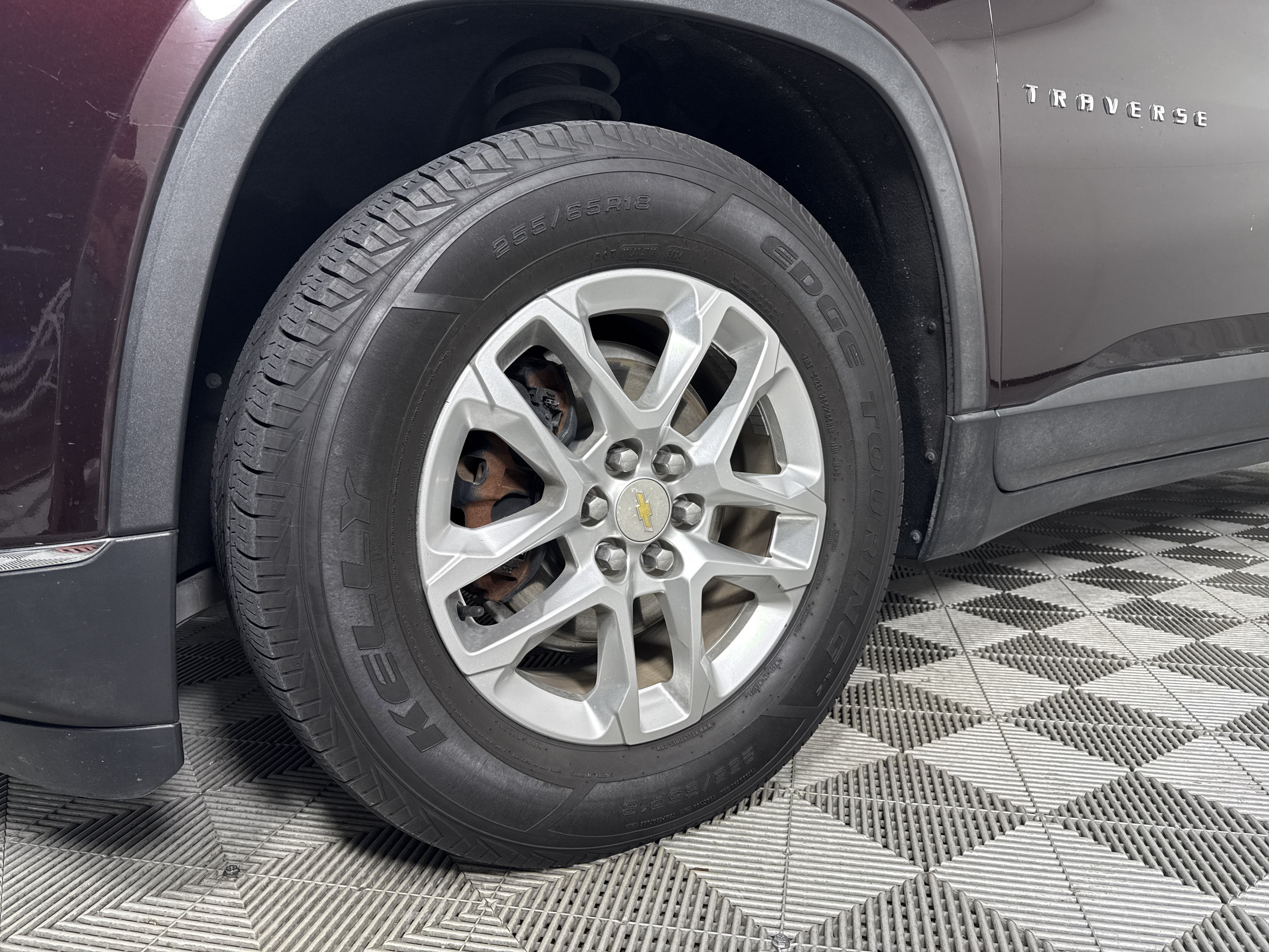 2020 Chevrolet Traverse LT Cloth