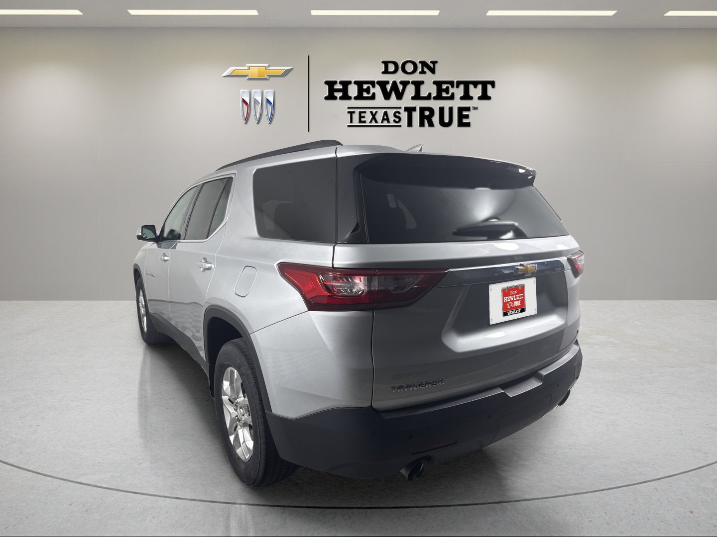 2020 Chevrolet Traverse LT Cloth
