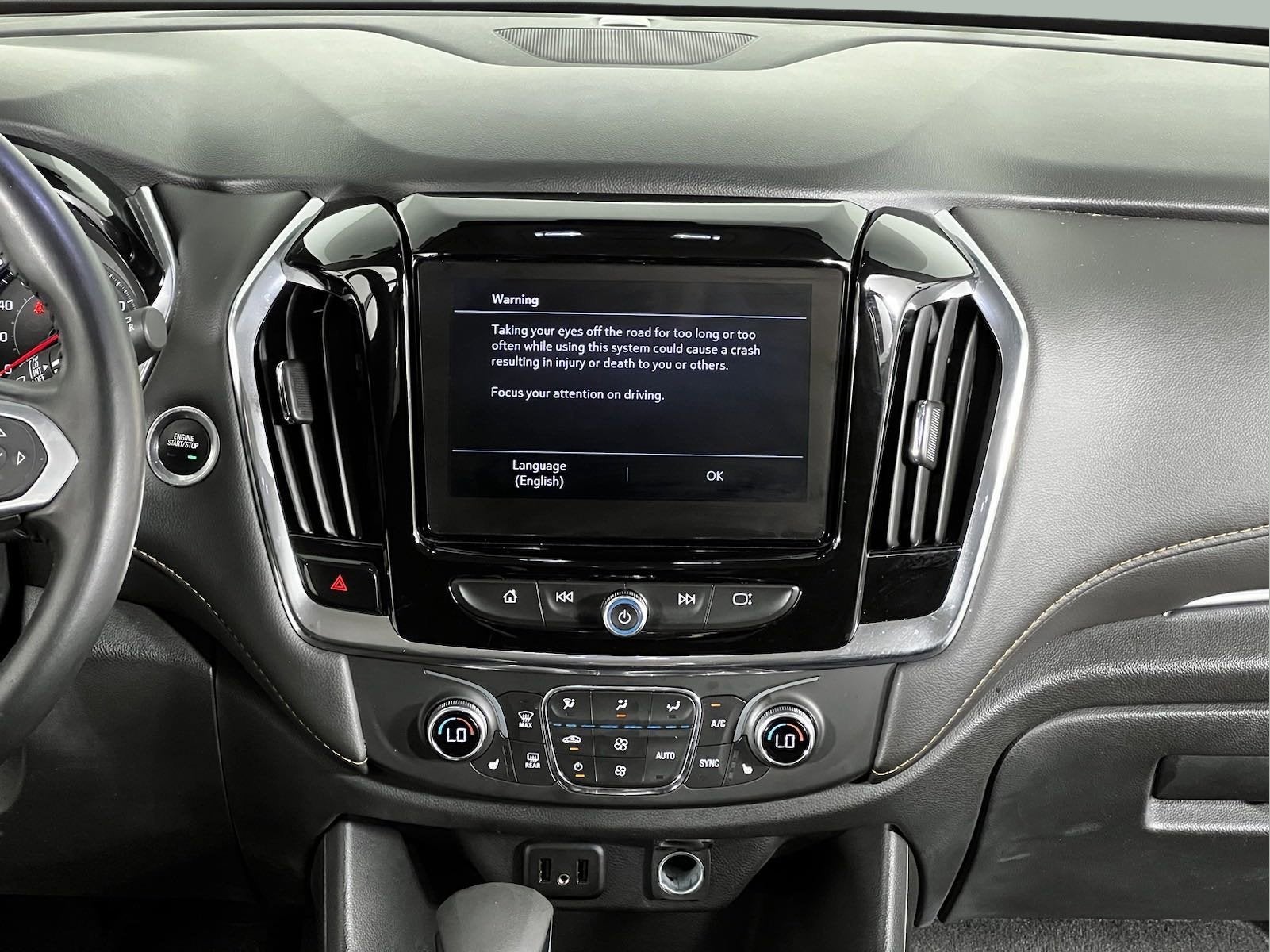 2021 Chevrolet Traverse LT Cloth