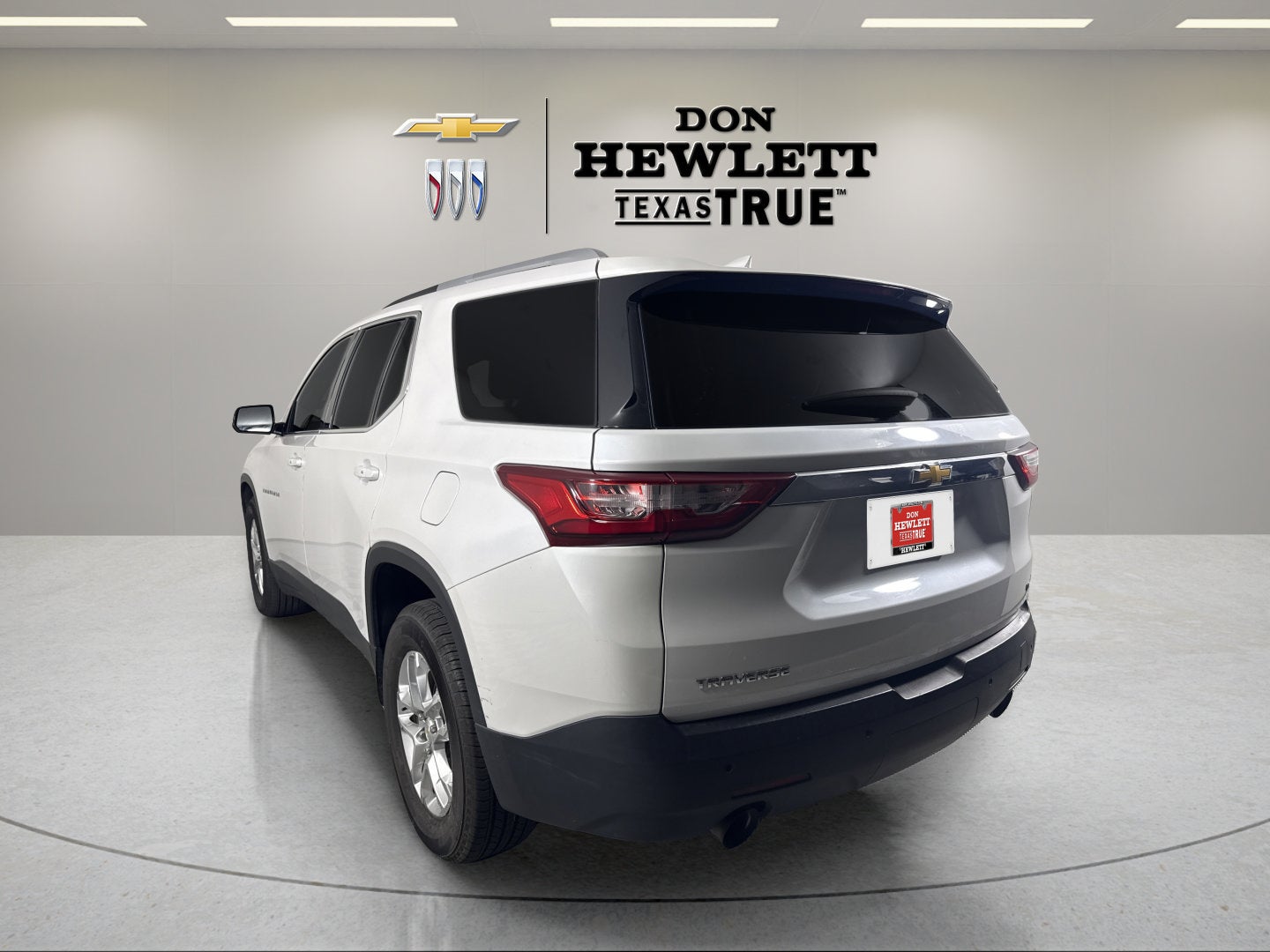 2018 Chevrolet Traverse LT Cloth