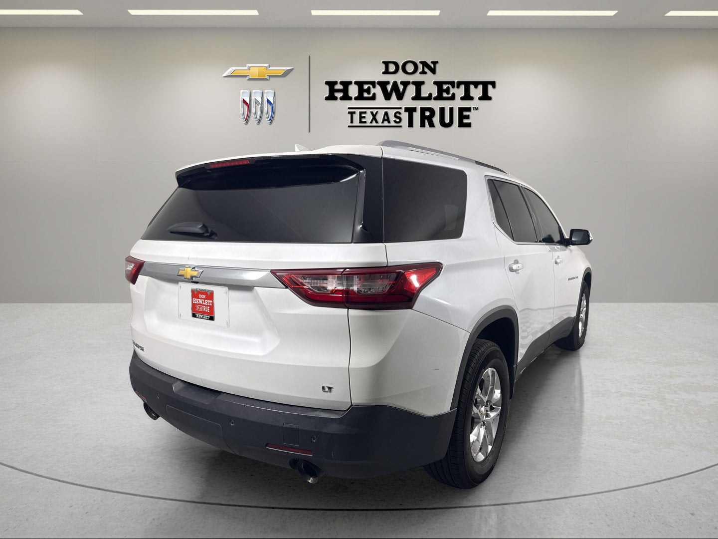 2018 Chevrolet Traverse LT Cloth