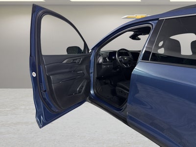 2025 Chevrolet Traverse FWD LT