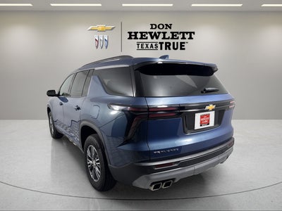2025 Chevrolet Traverse FWD LT