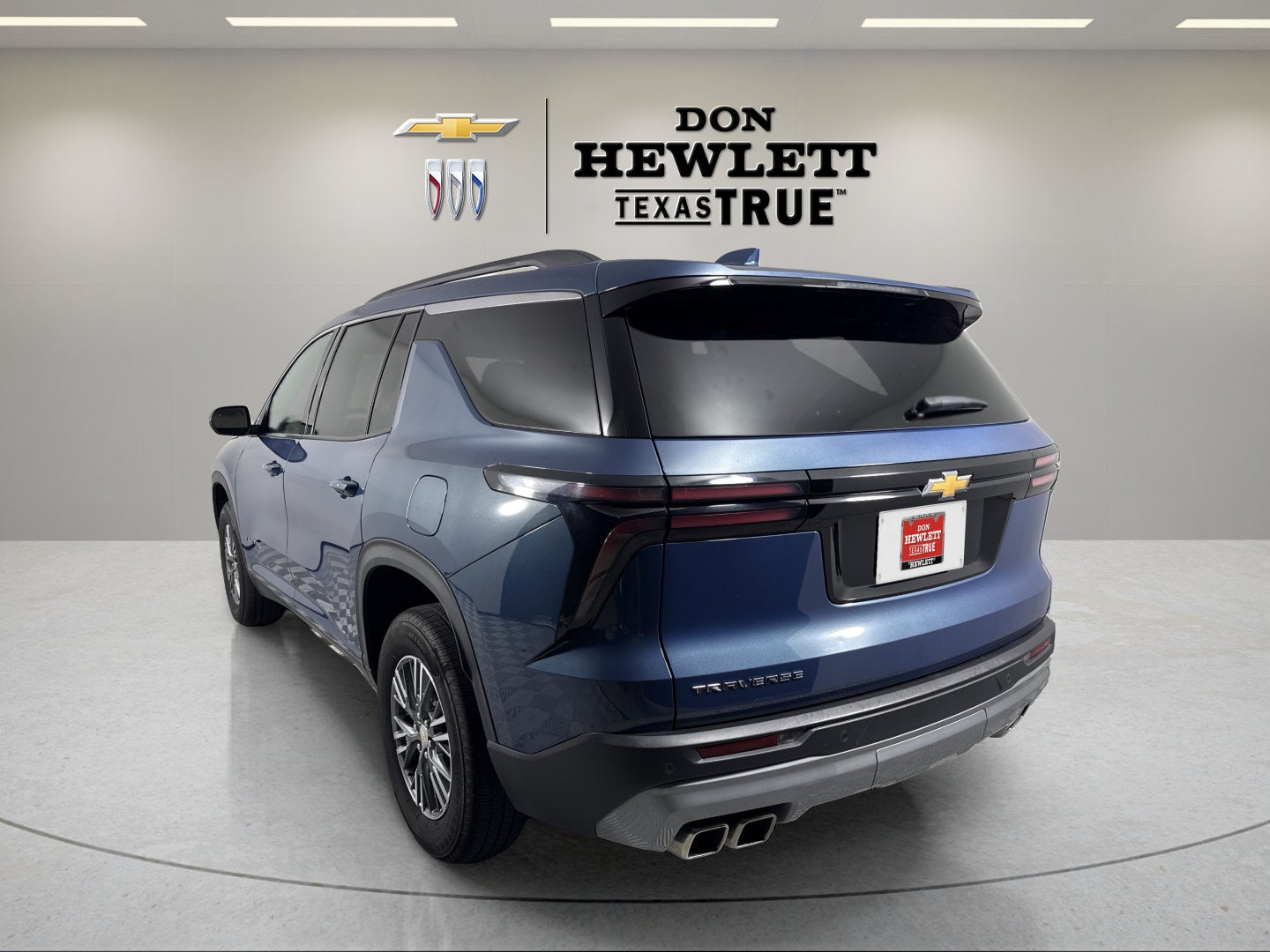 2025 Chevrolet Traverse FWD LT