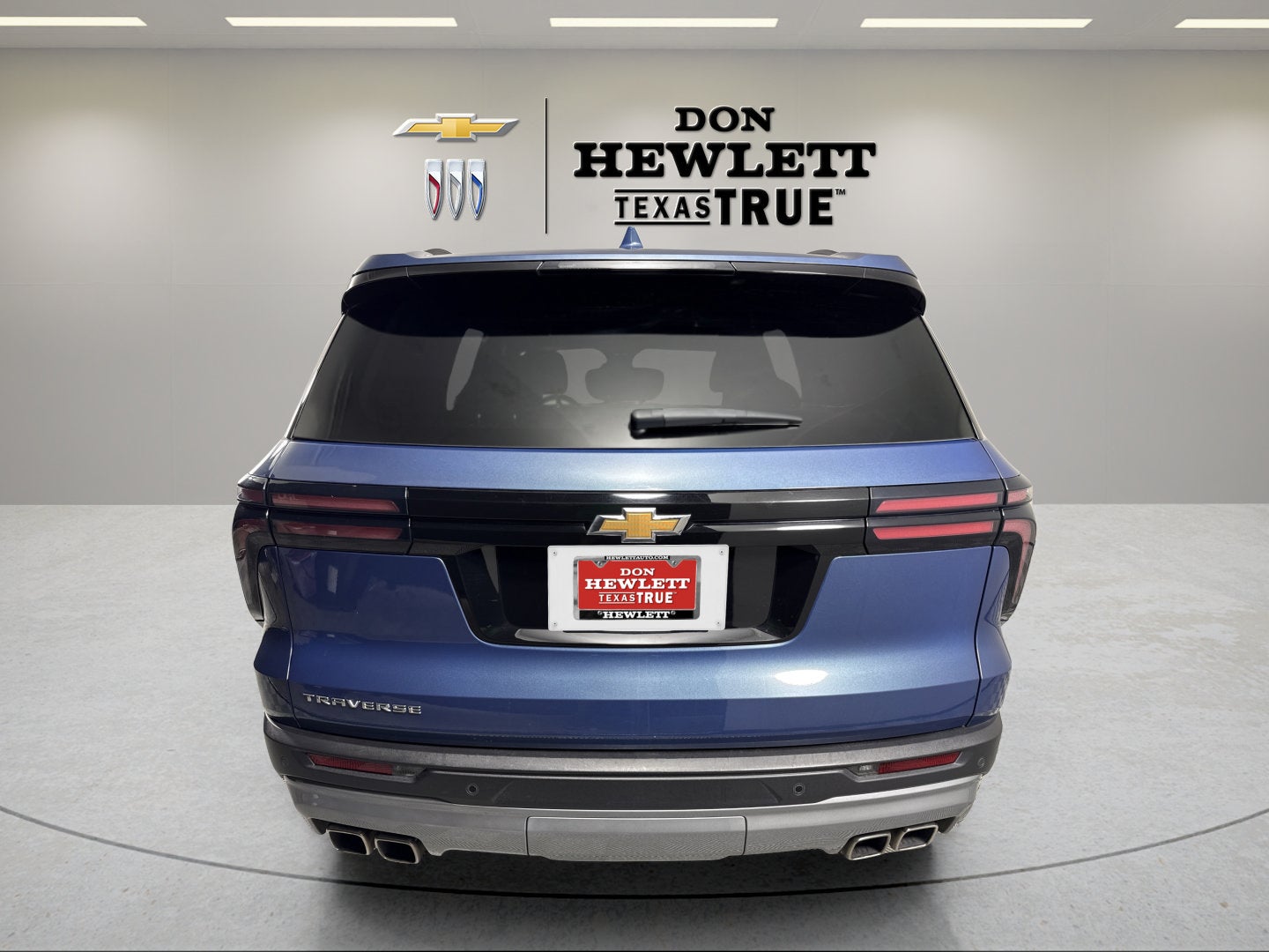 2025 Chevrolet Traverse FWD LT