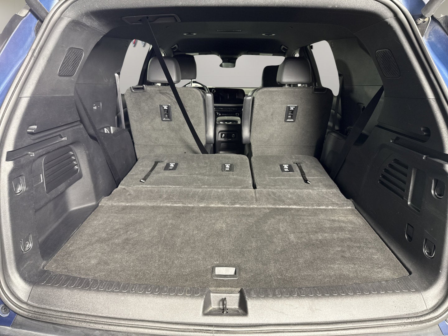 2025 Chevrolet Traverse FWD LT
