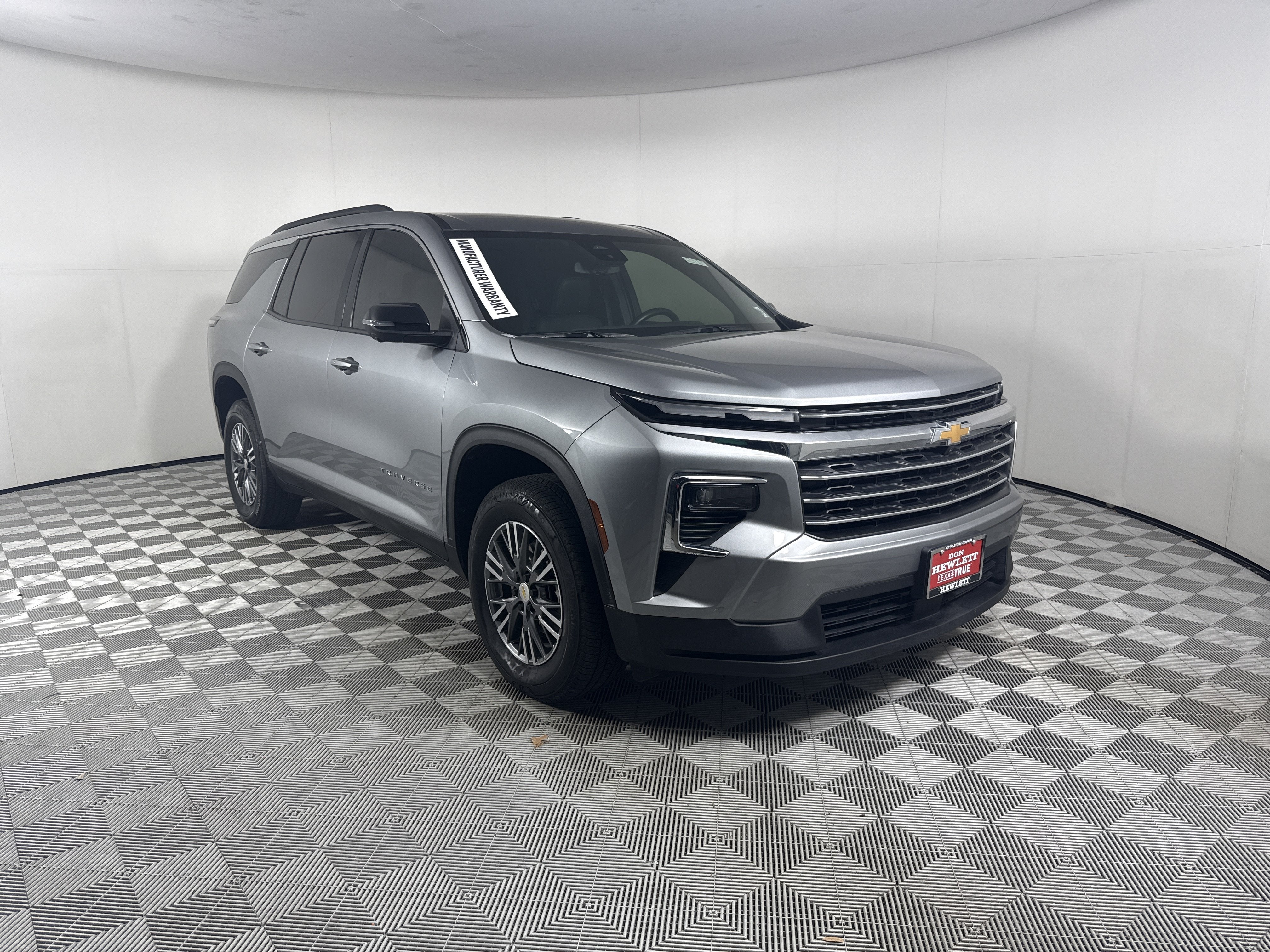 2025 Chevrolet Traverse FWD LT