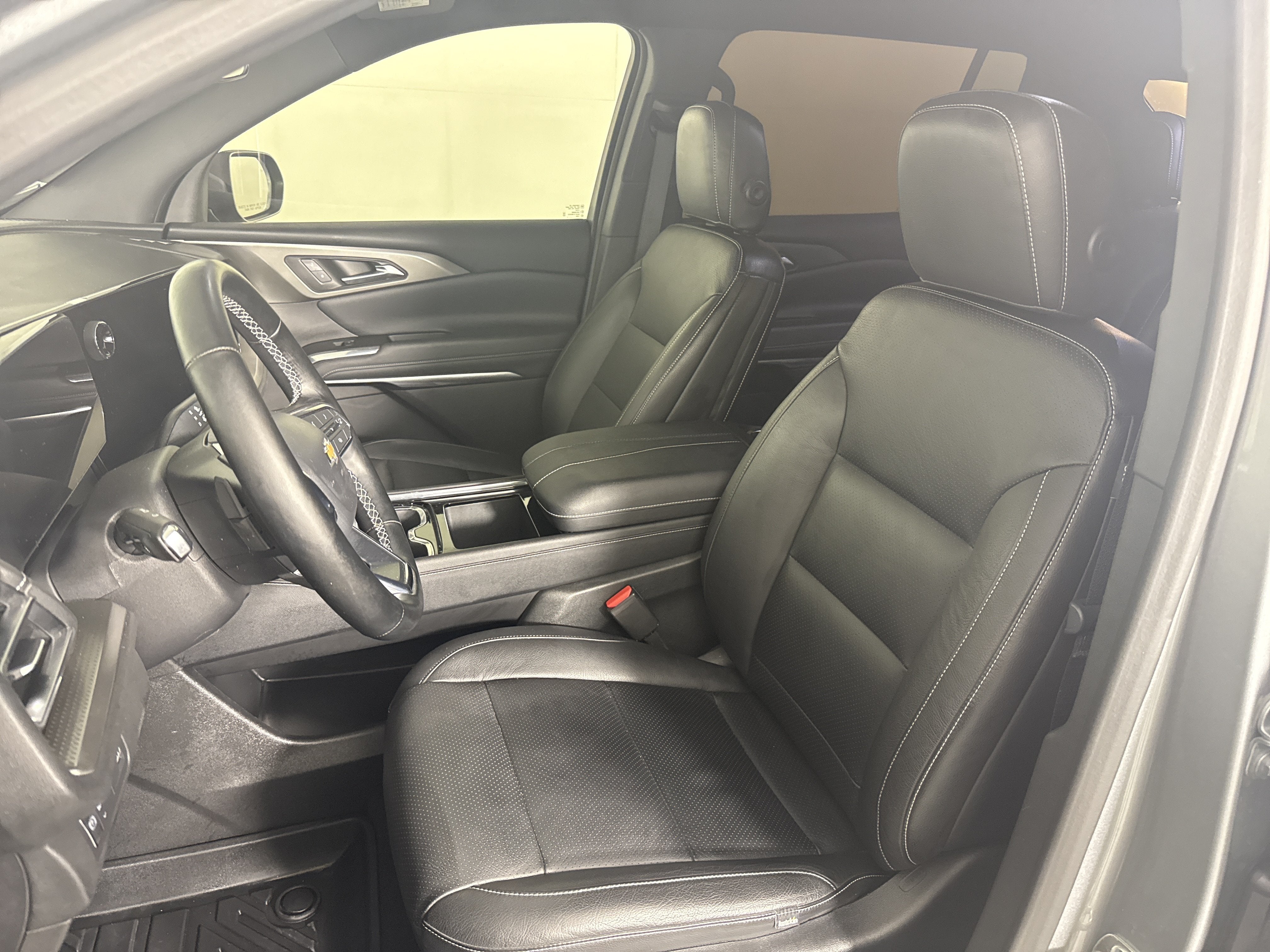 2025 Chevrolet Traverse FWD LT
