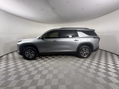 2025 Chevrolet Traverse FWD LT