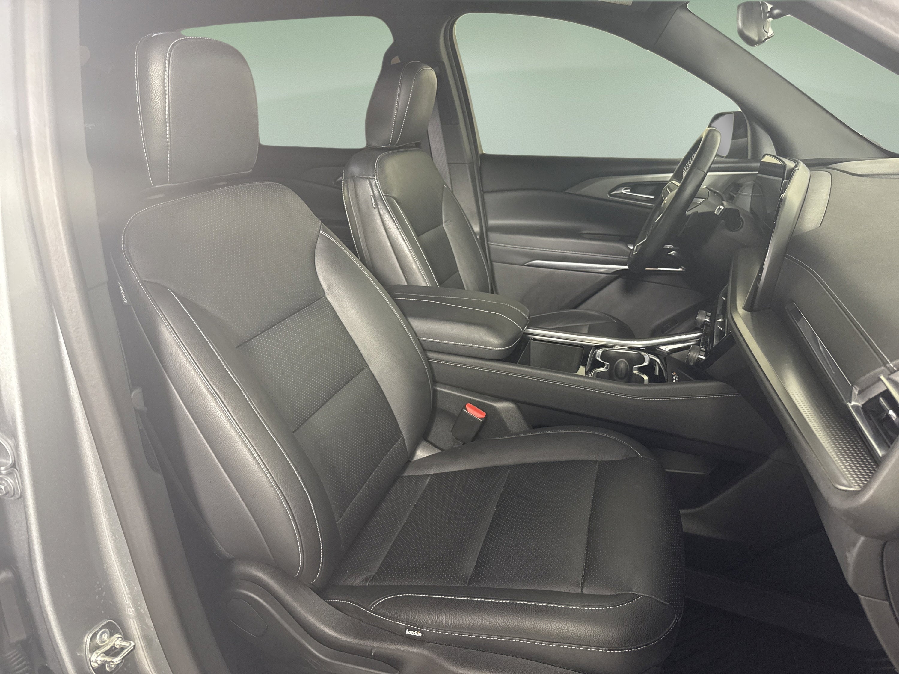 2025 Chevrolet Traverse FWD LT