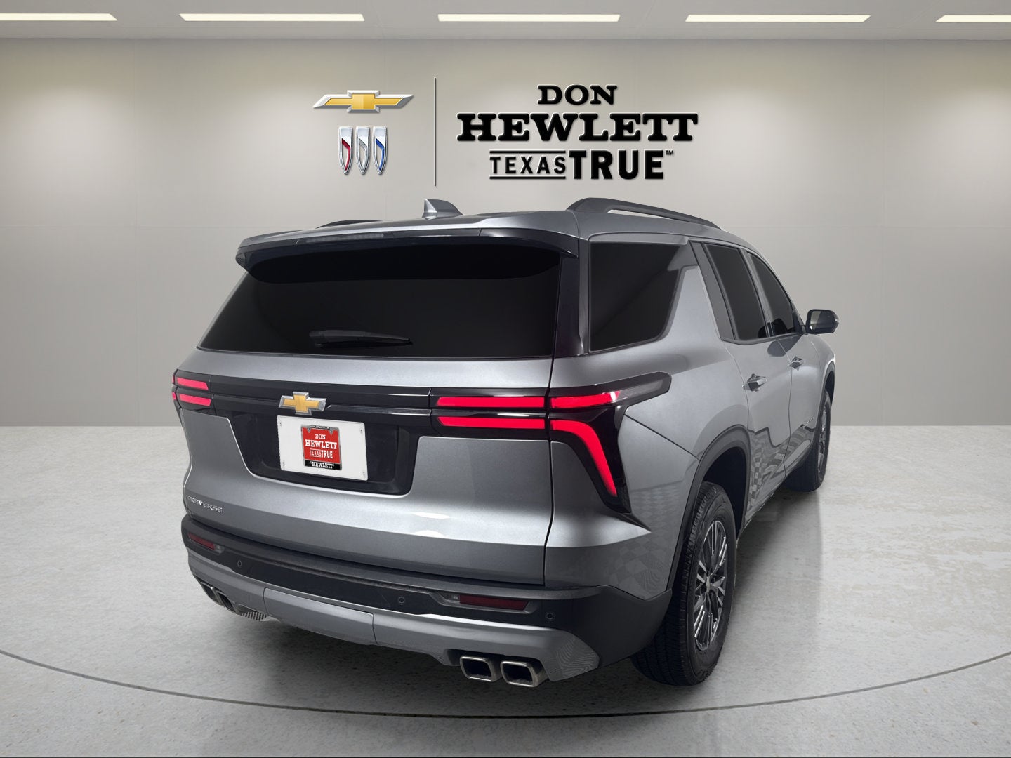 2025 Chevrolet Traverse FWD LT