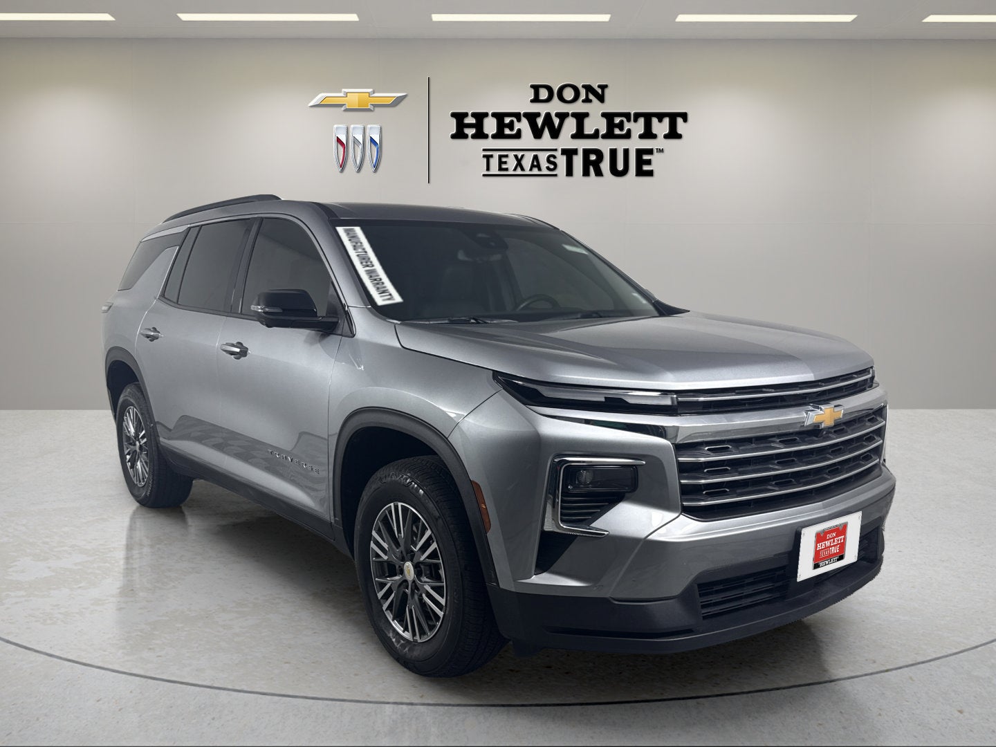2025 Chevrolet Traverse FWD LT