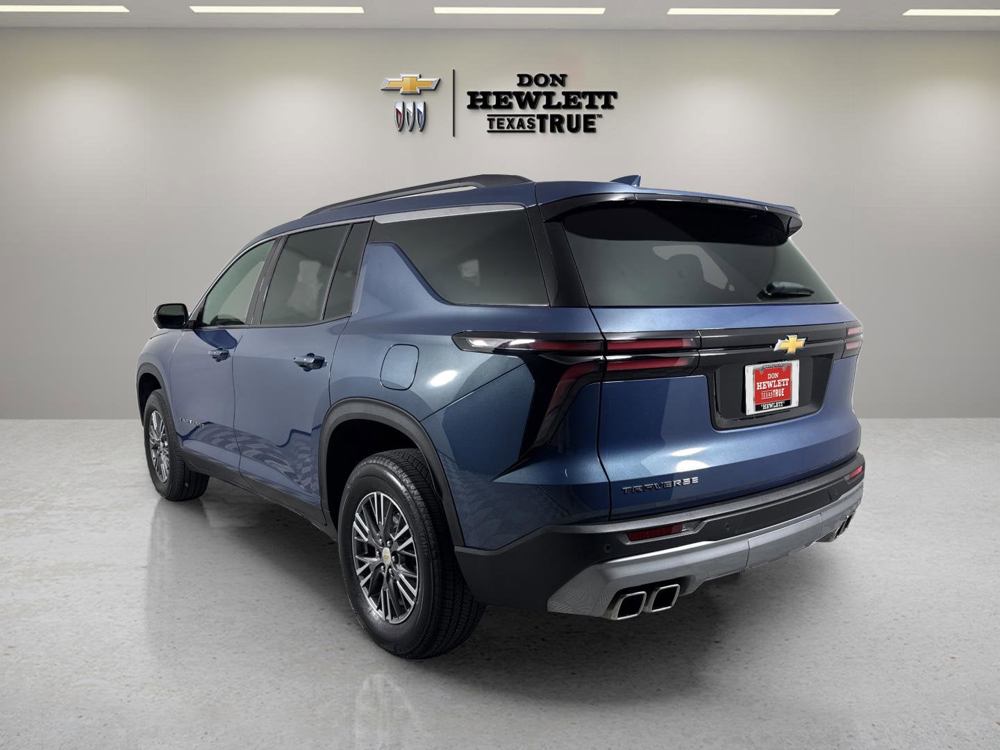 2025 Chevrolet Traverse FWD LT
