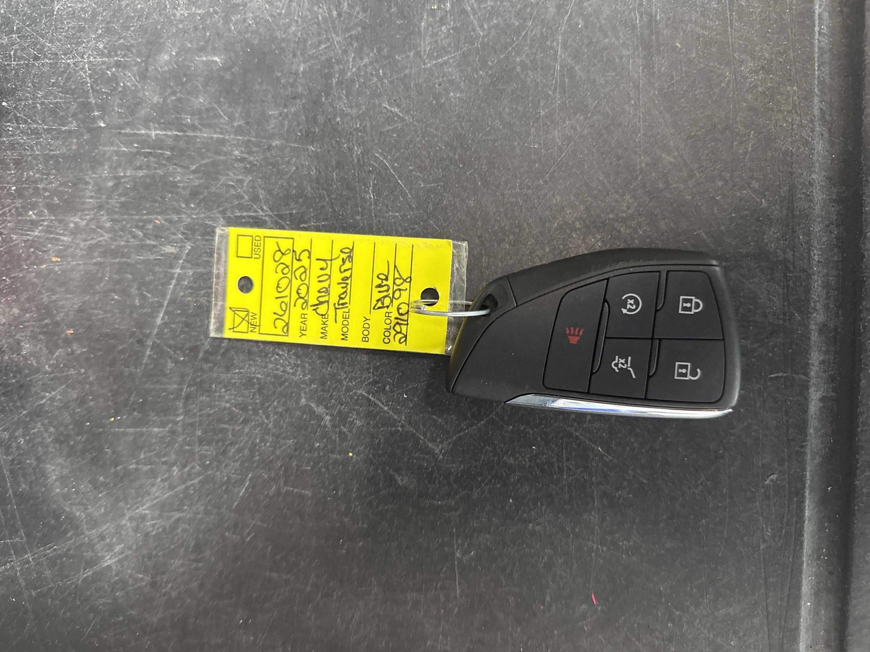 2025 Chevrolet Traverse FWD LT